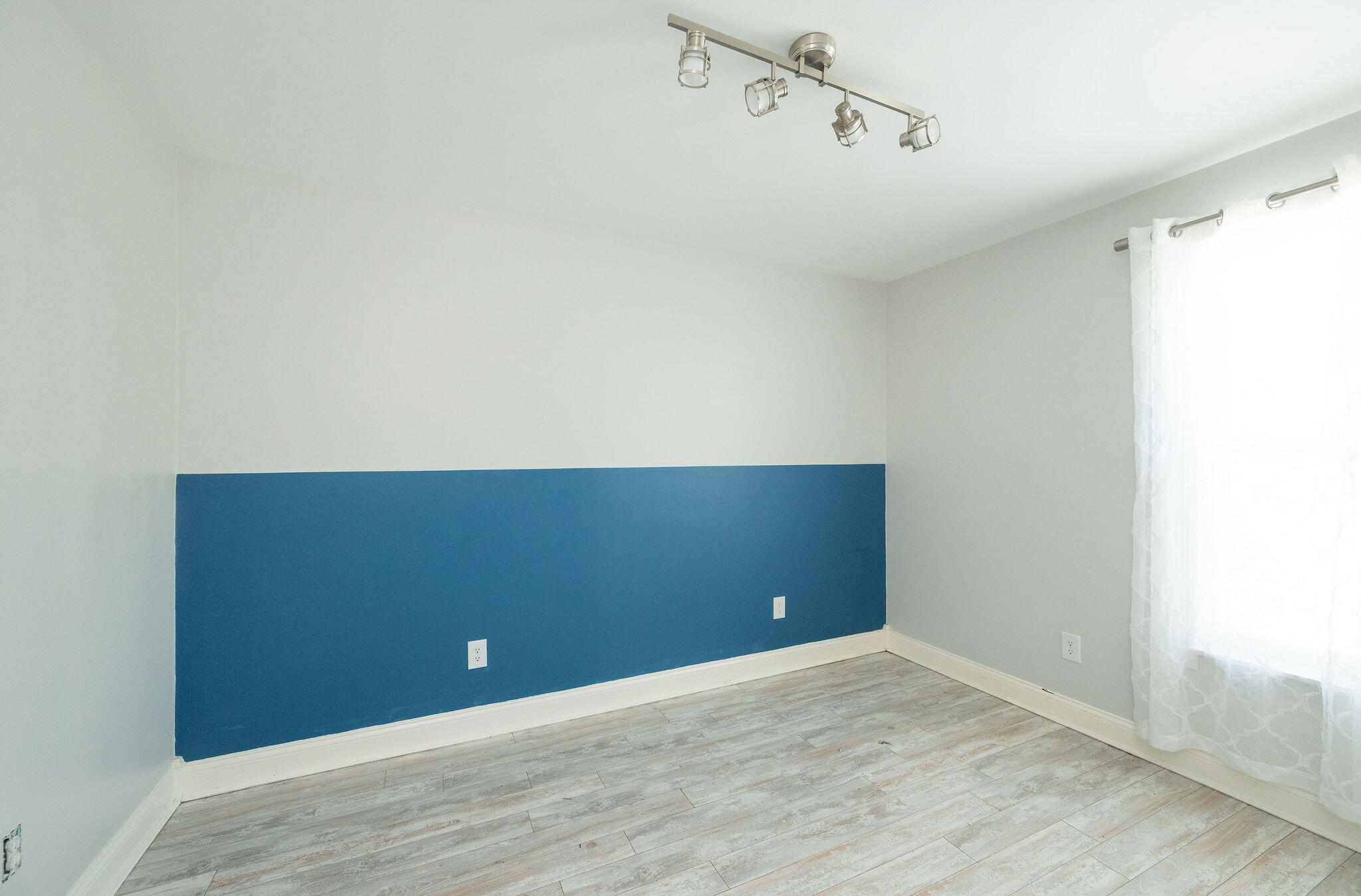 2827 Staples Avenue Property Photo 38
