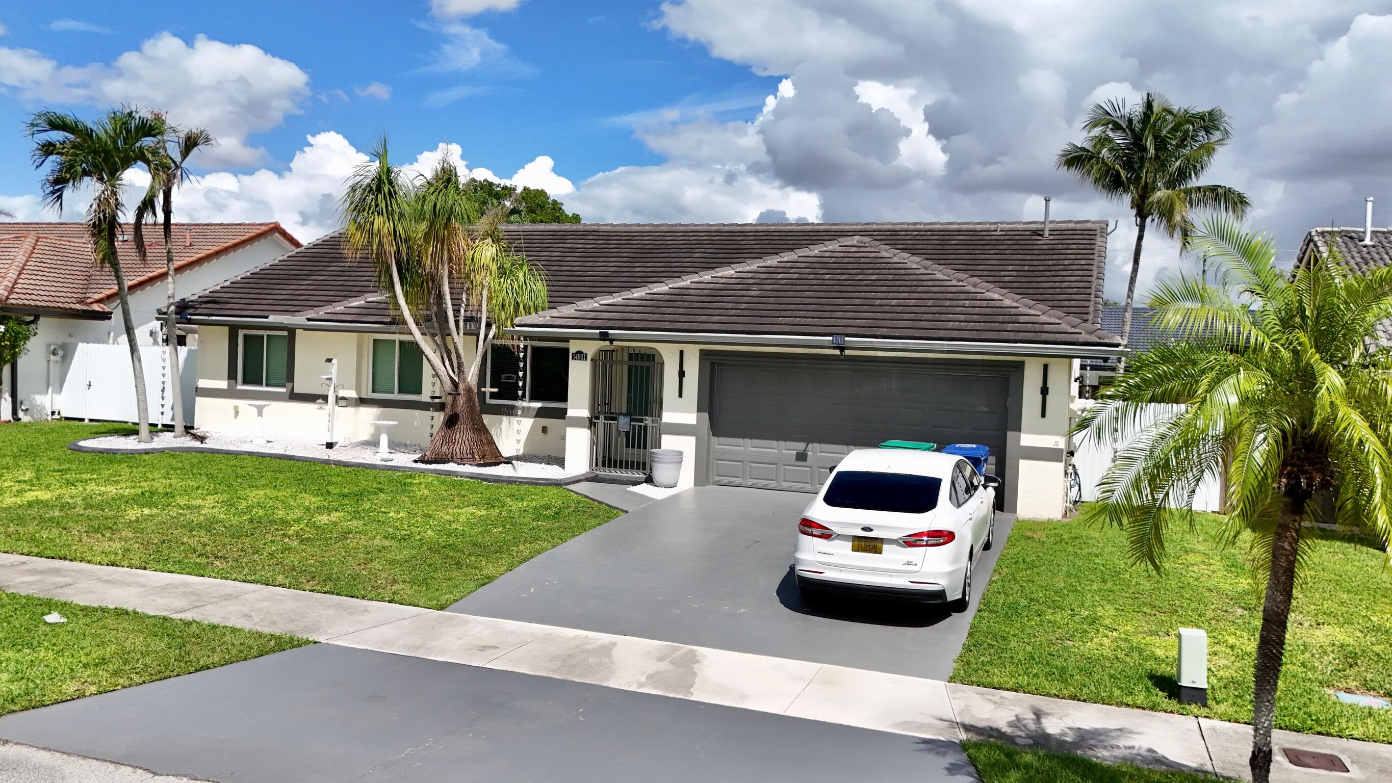 14931 Sw 168th Terrace Property Photo 1