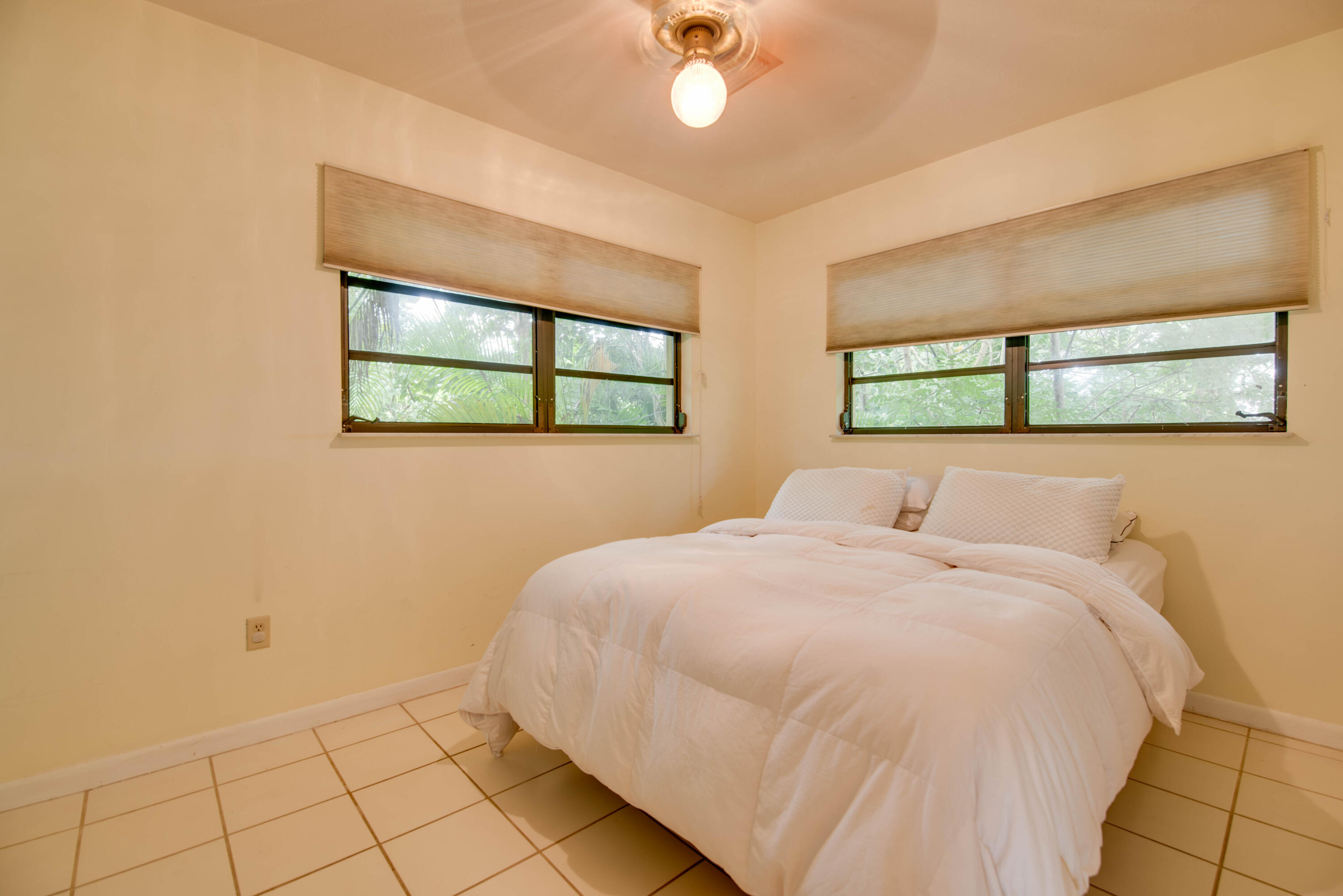 29850 Journeys End Road Property Photo 16