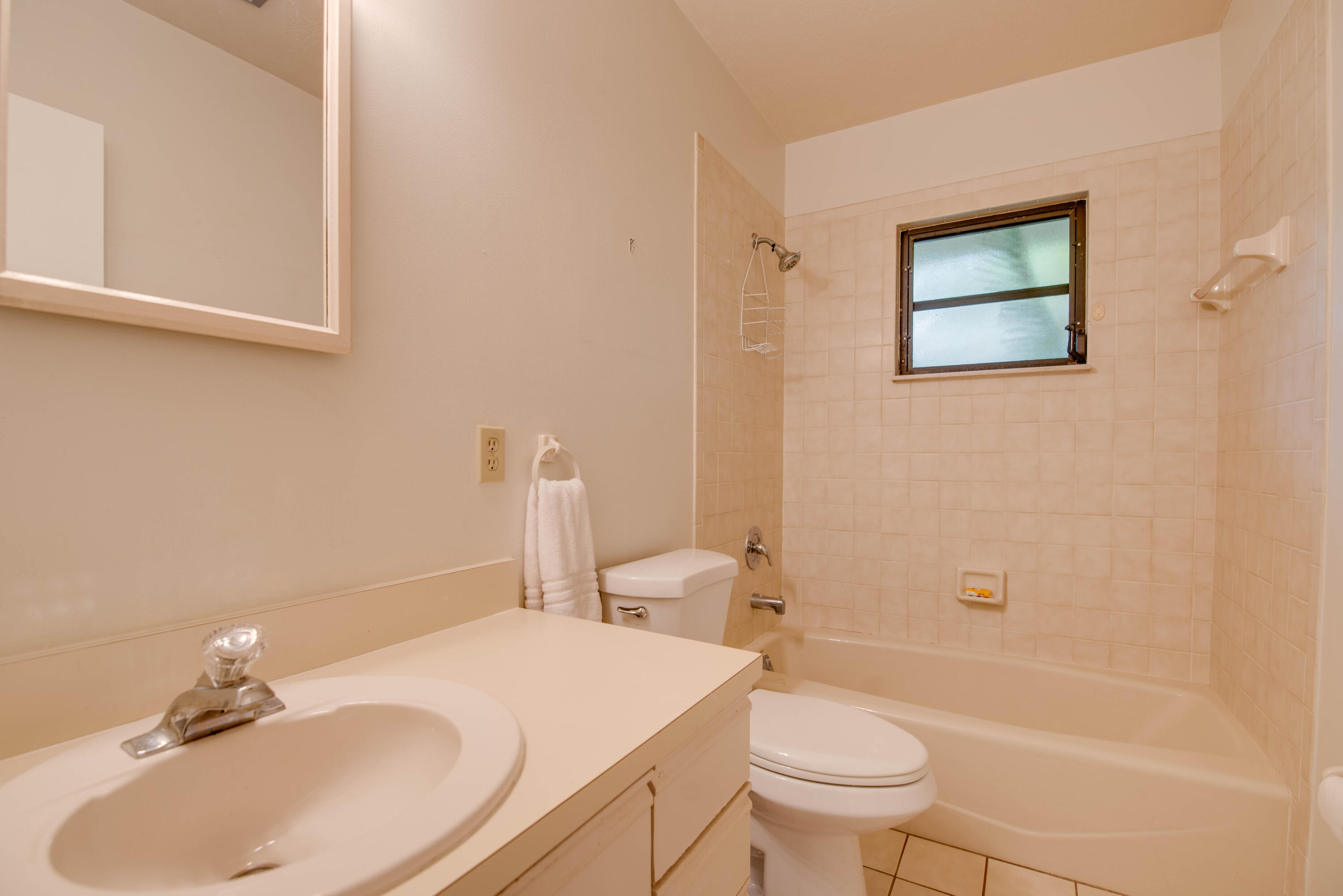29850 Journeys End Road Property Photo 17