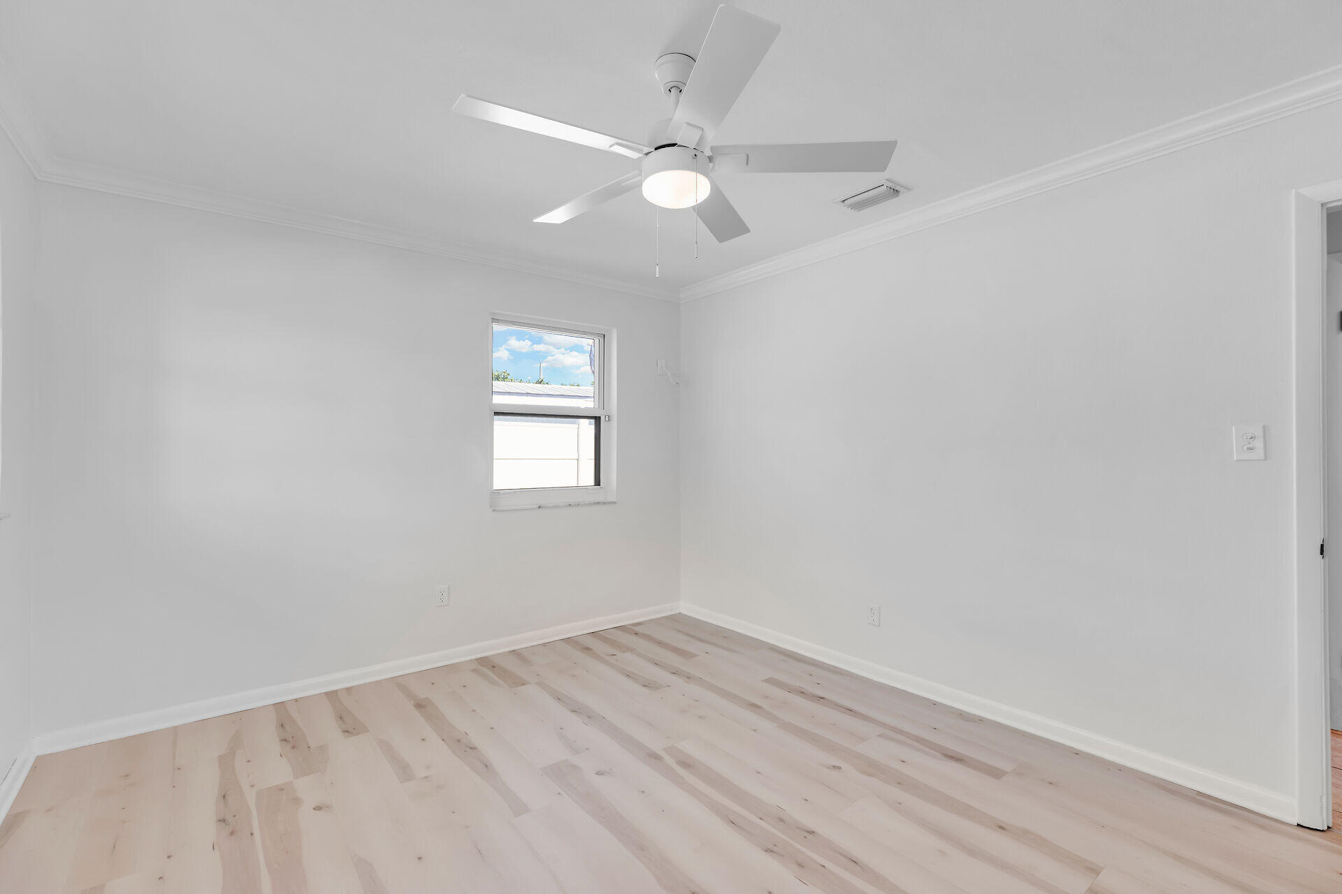 2926 Flagler Avenue Property Photo 33