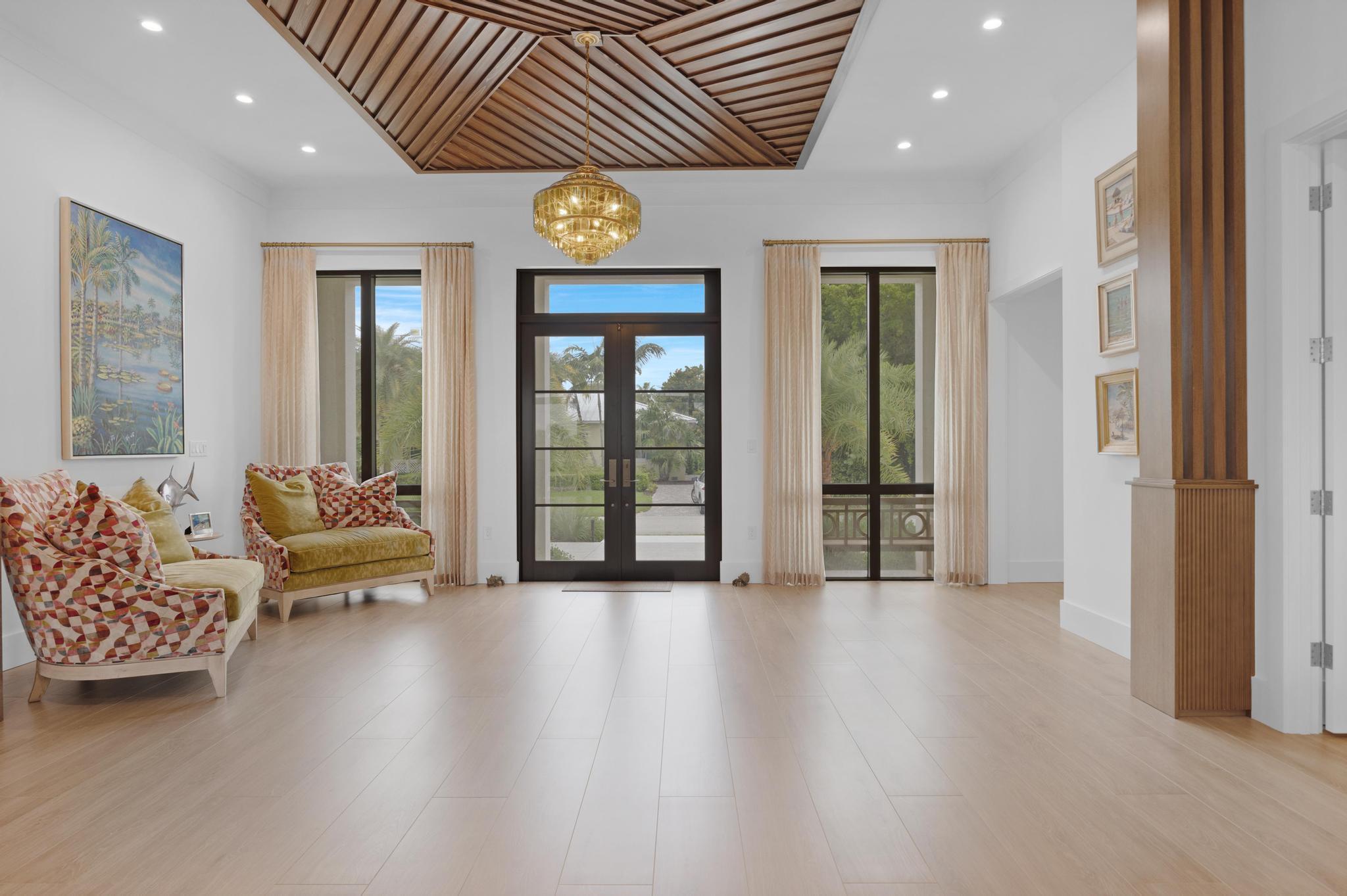 22 Country Club Road Property Photo 1