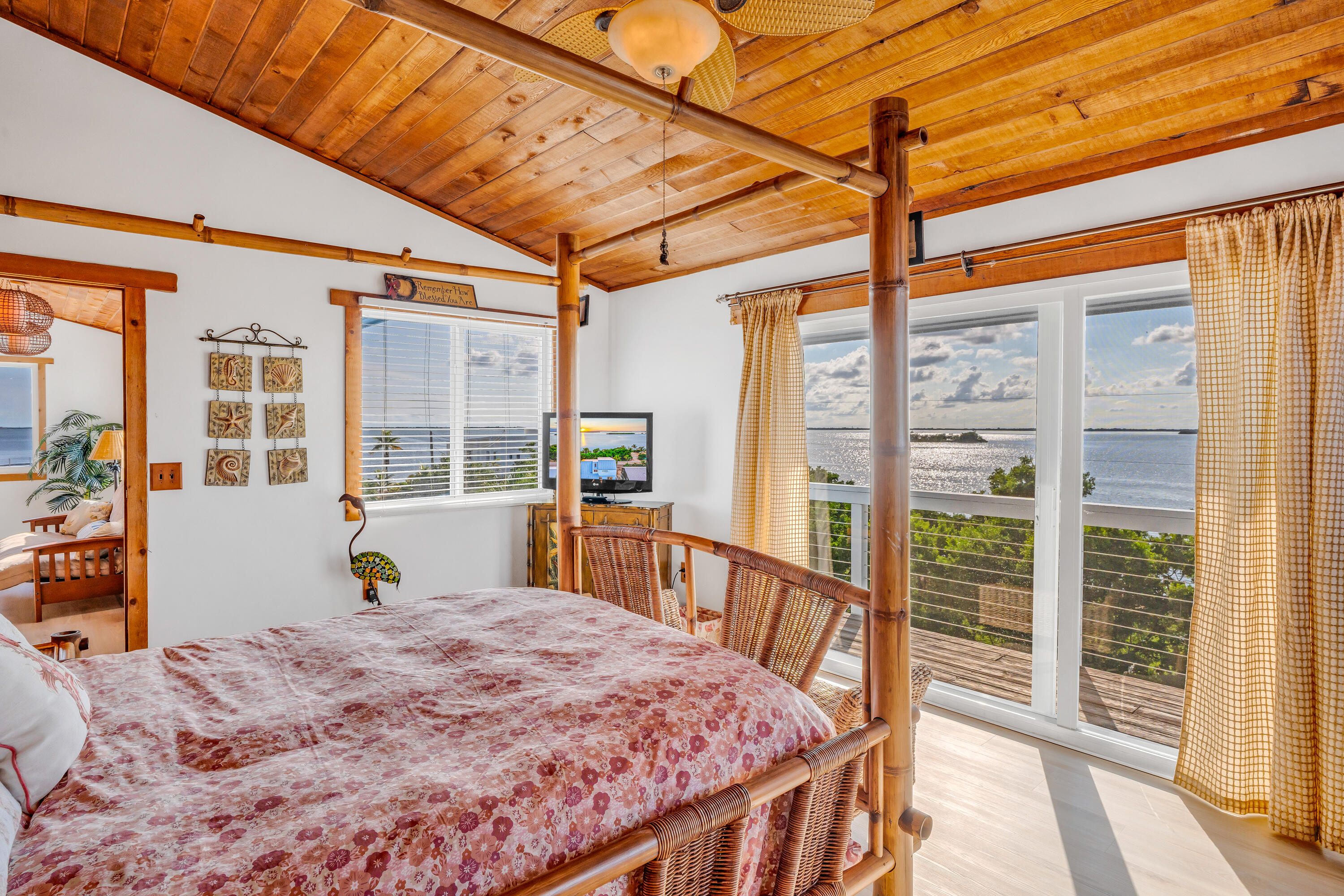 3831 Sunset Drive Property Photo 38