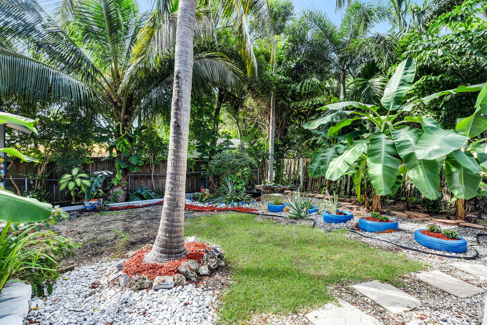 13 Bass Avenue Property Photo 34