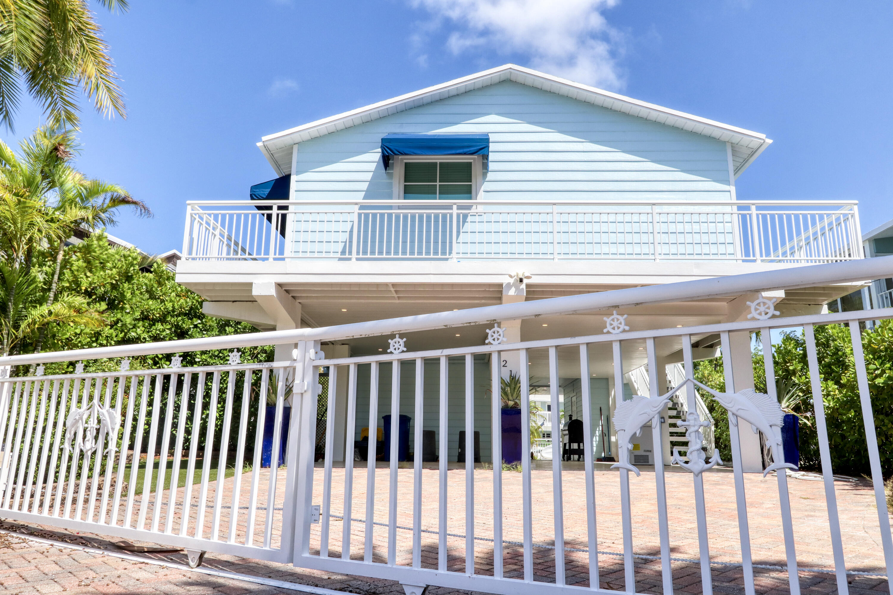 214 Aberdeen Court Property Photo 25