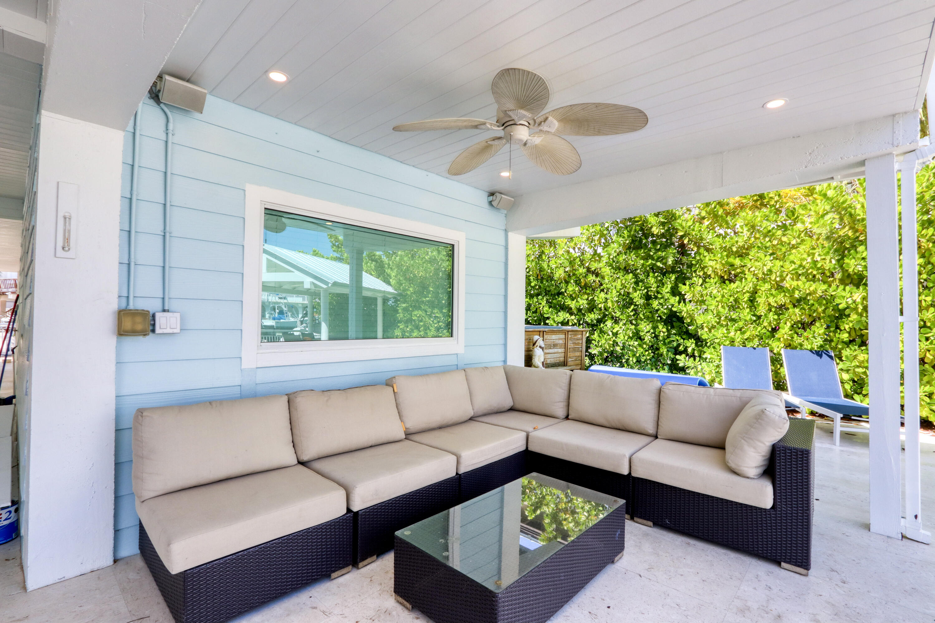 214 Aberdeen Court Property Photo 30