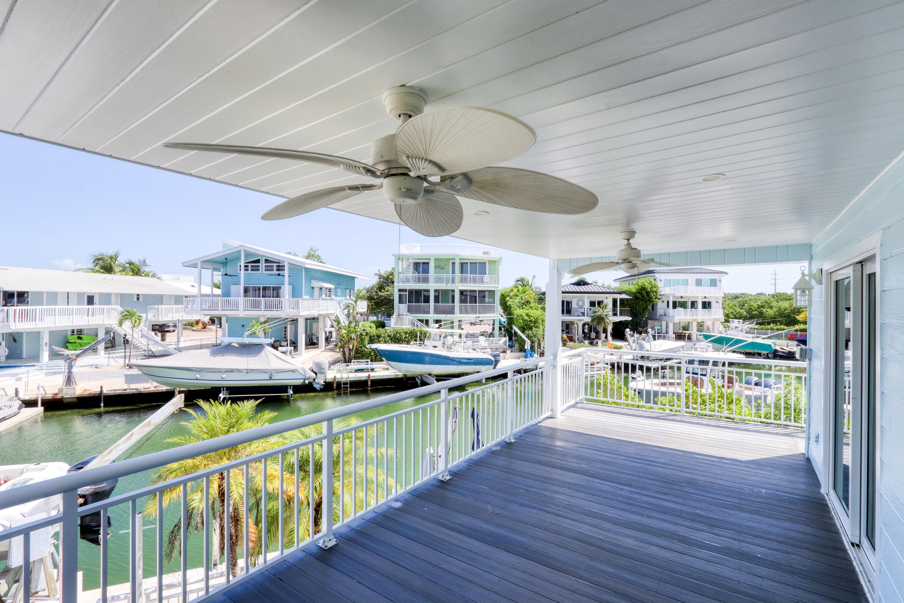 214 Aberdeen Court Property Photo 37