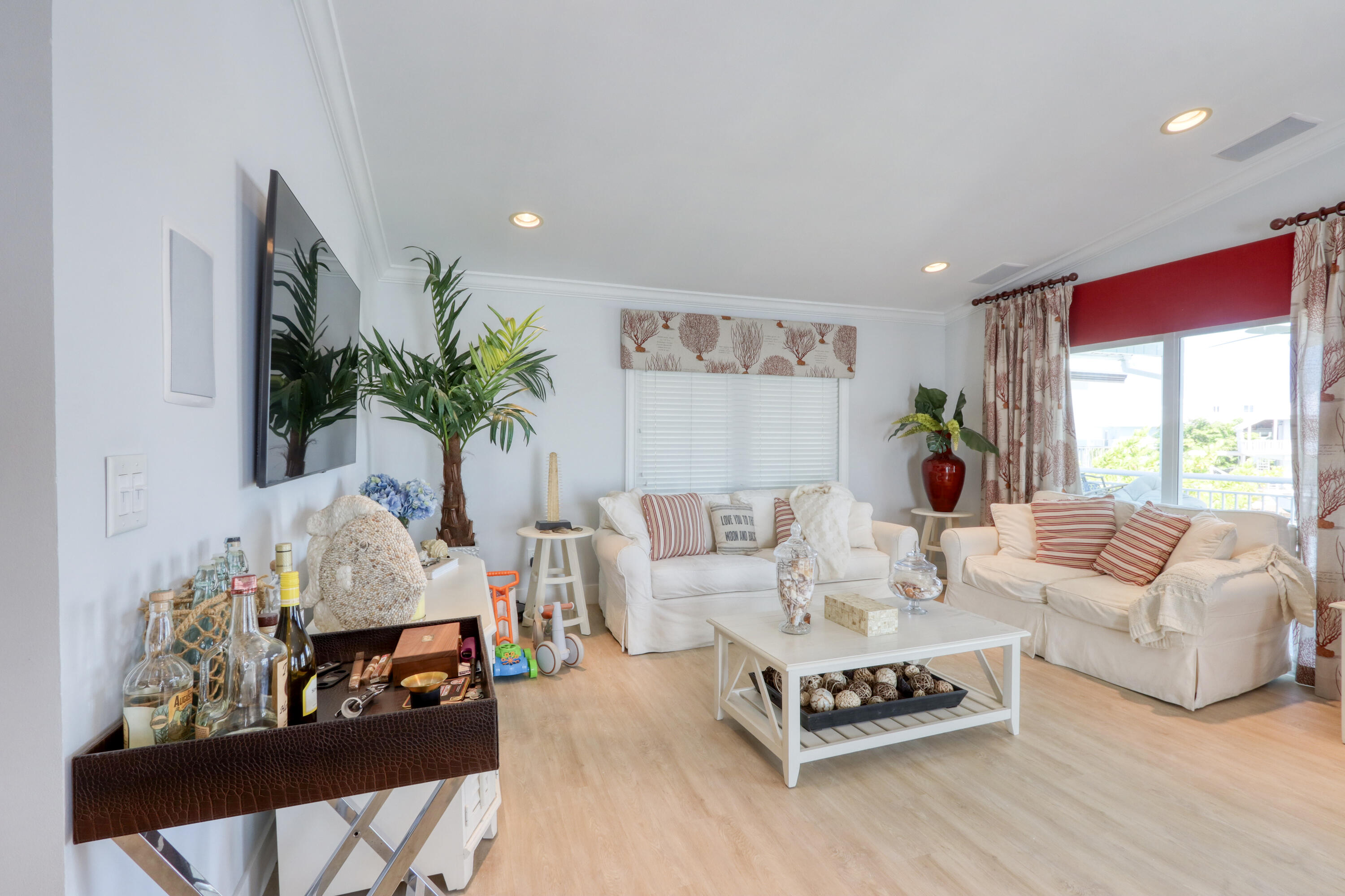 214 Aberdeen Court Property Photo 42