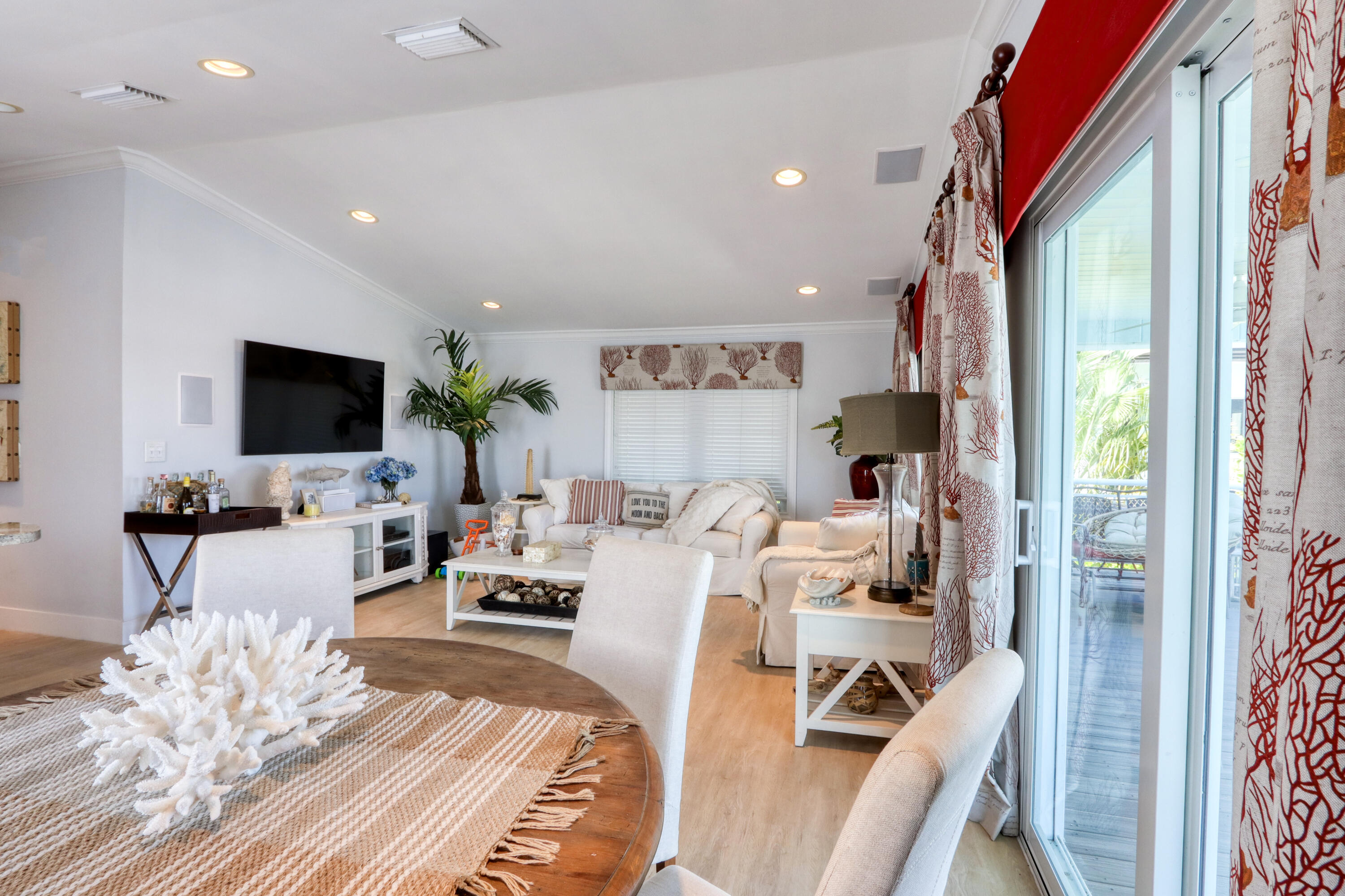 214 Aberdeen Court Property Photo 46