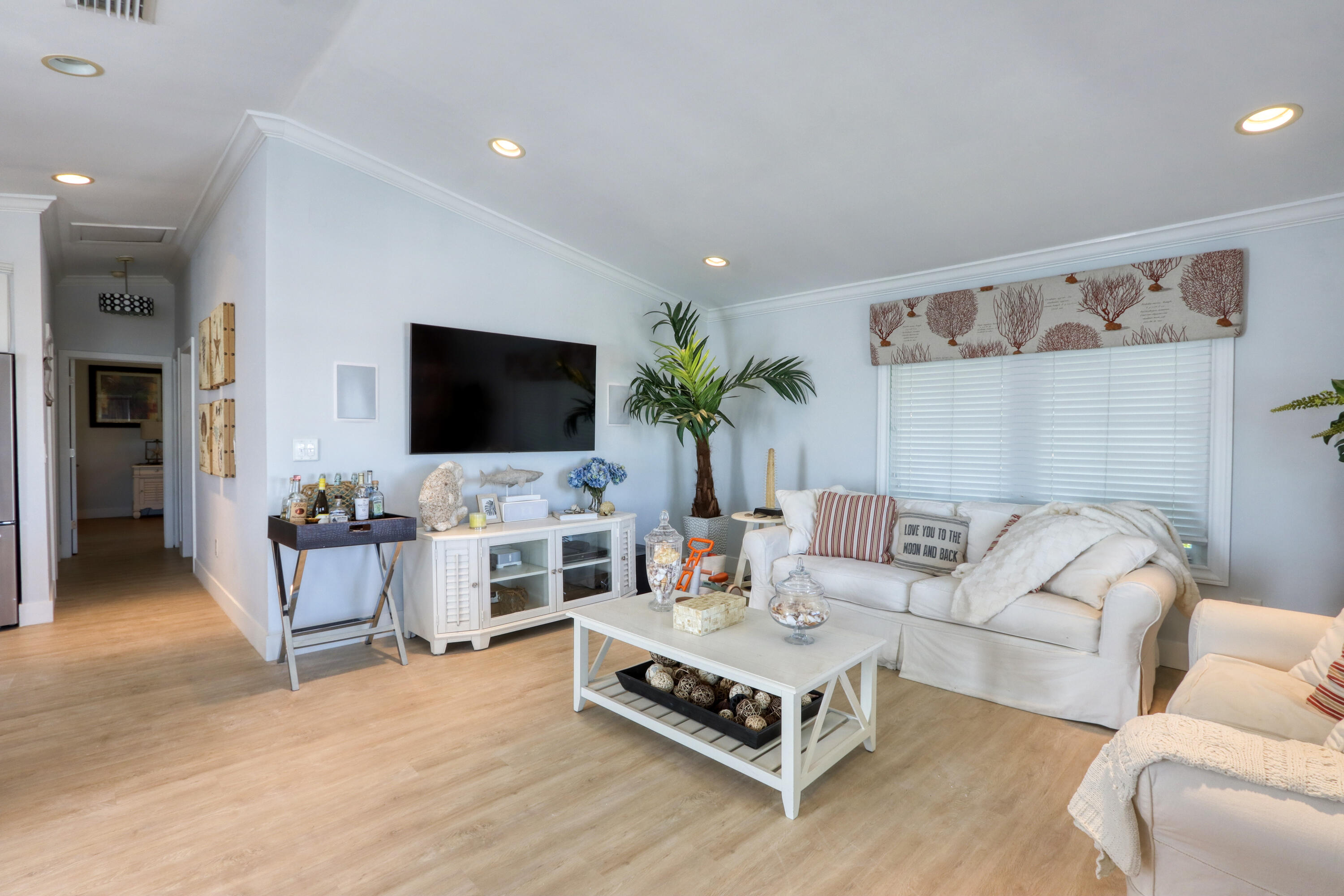 214 Aberdeen Court Property Photo 47