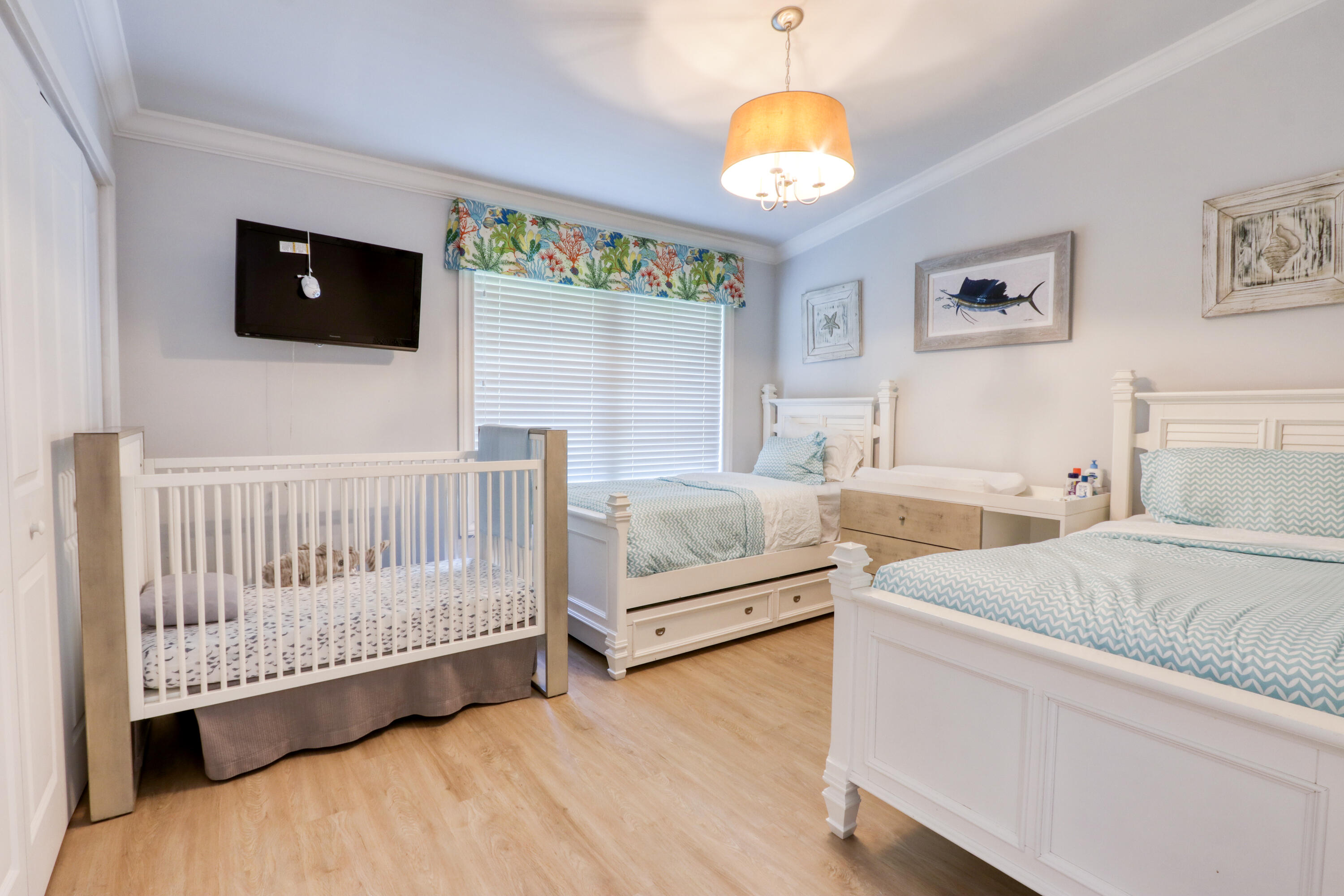 214 Aberdeen Court Property Photo 59