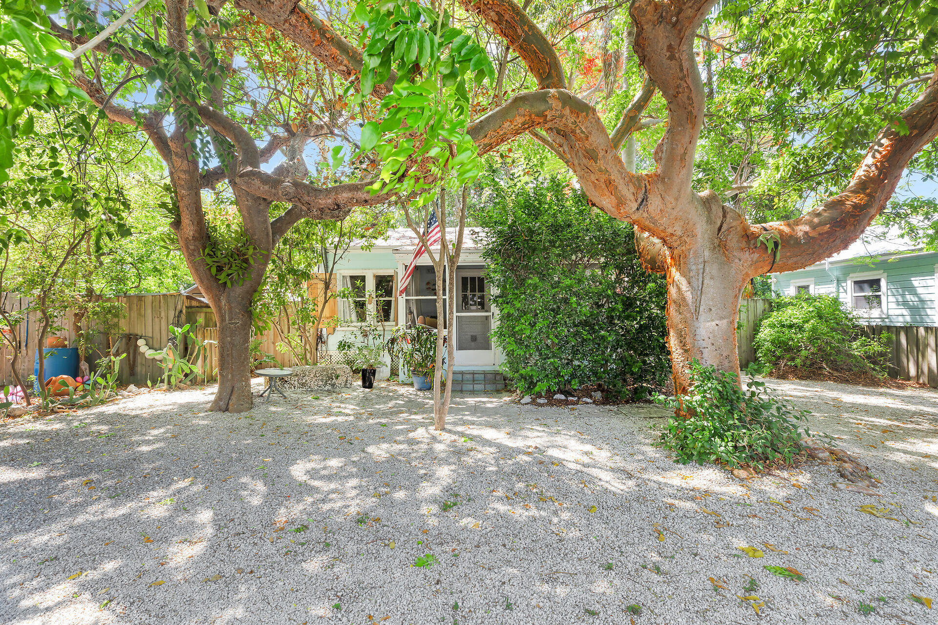140 Tavern Drive Property Photo 2