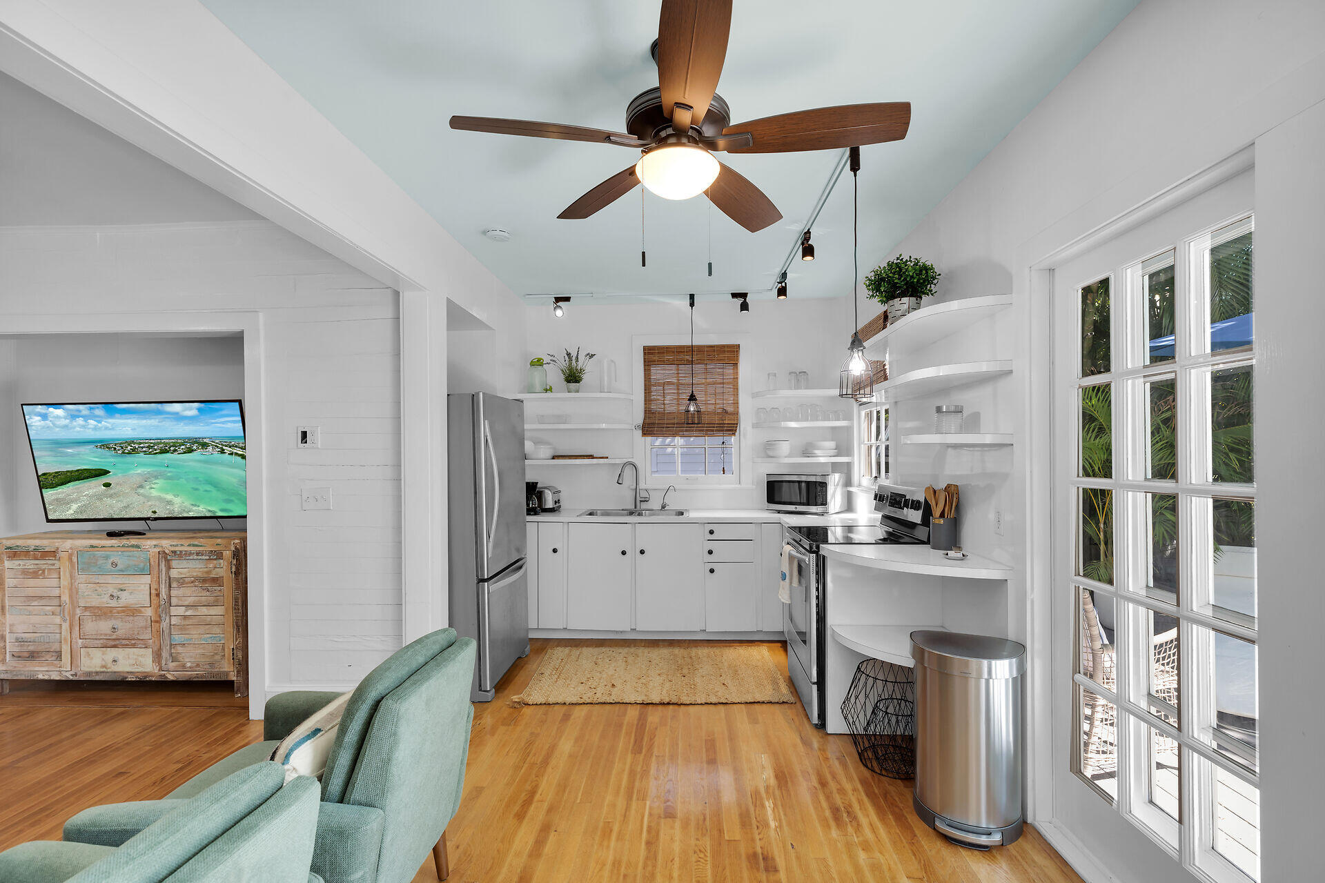 1022 Fleming Street Property Photo 20