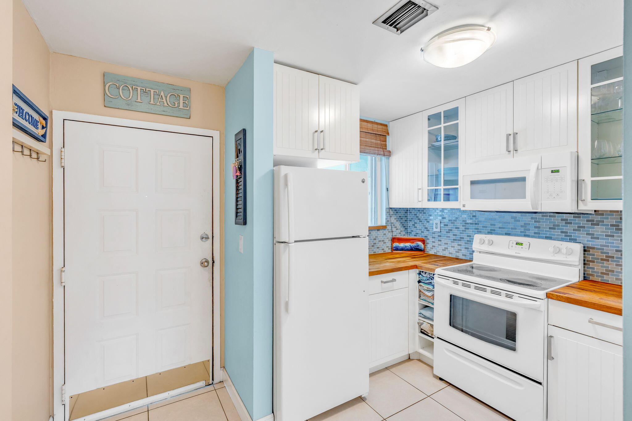 98422 Windward Avenue Property Photo 4