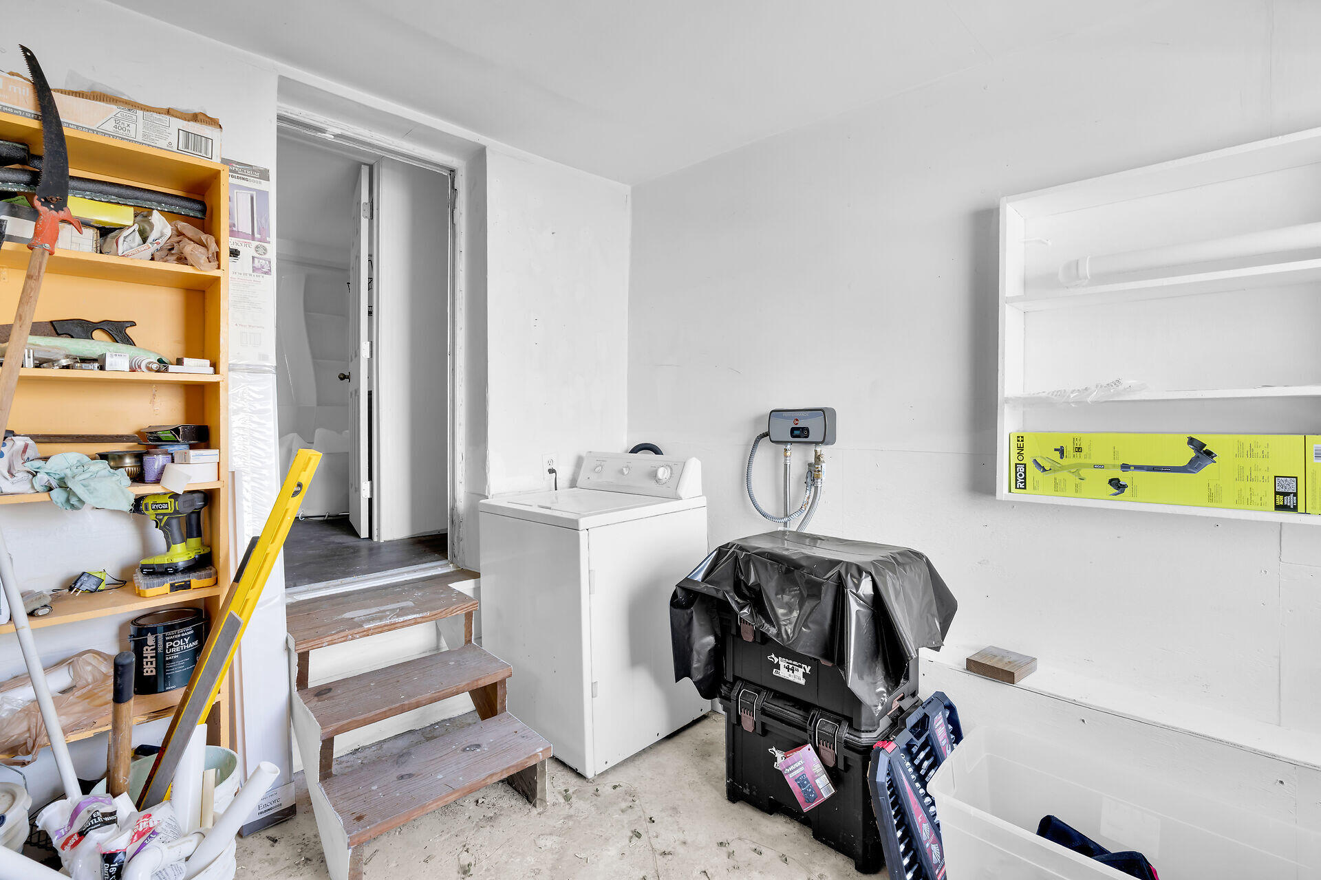 4 Shore Drive Property Photo 16