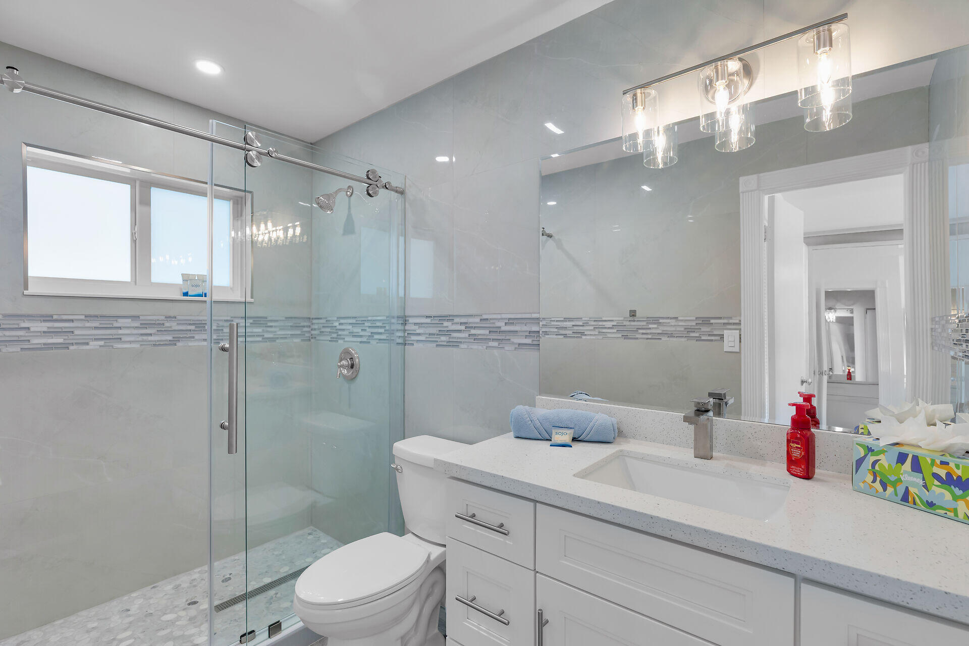 230 W Seaview Drive Property Photo 19