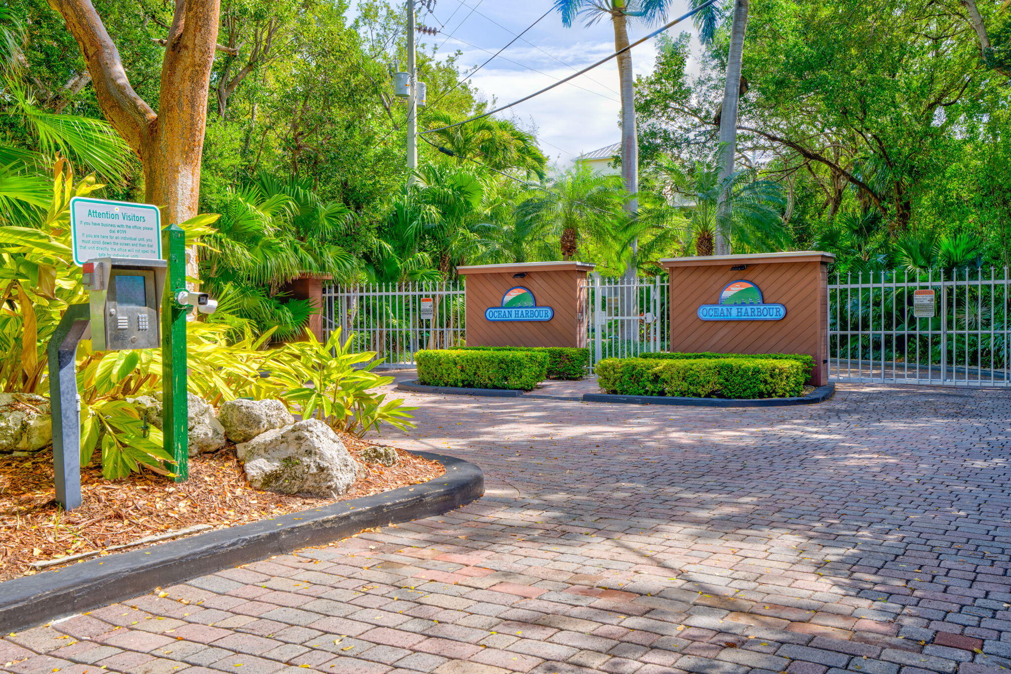 87851 Old Highway M32 Property Photo 1