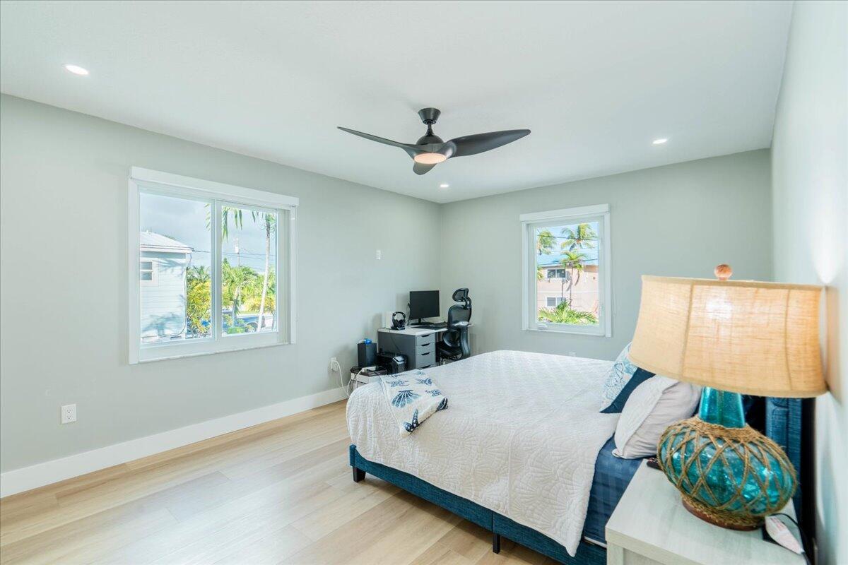 331 N Anglers Drive Property Photo 16