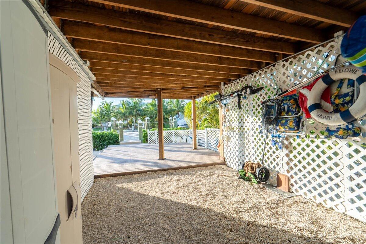 331 N Anglers Drive Property Photo 29