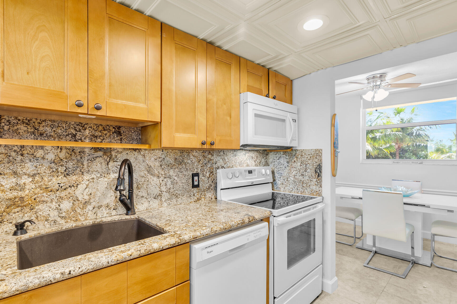 88540 Overseas Highway 101 Property Photo 17