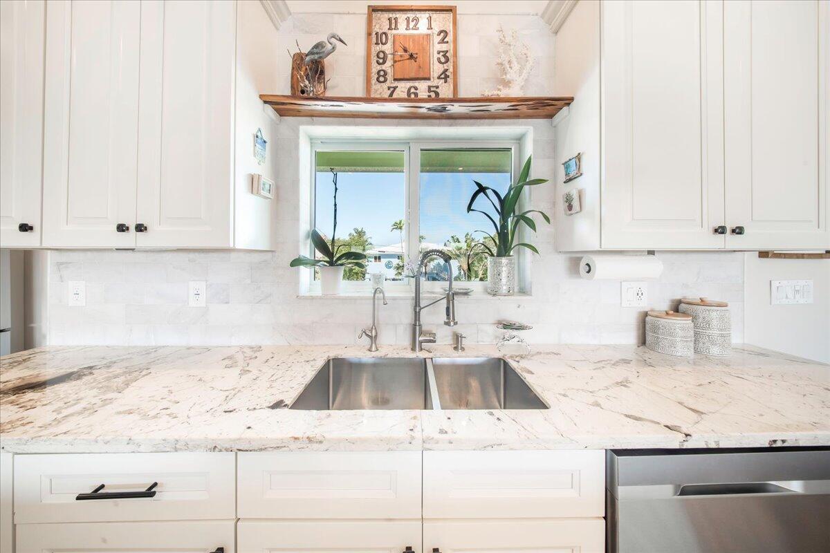 209 E Bruce Court Property Photo 9