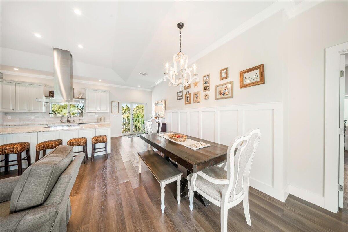 209 E Bruce Court Property Photo 12