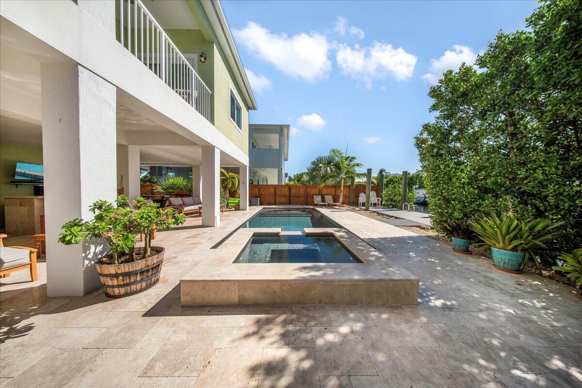 209 E Bruce Court Property Photo 39