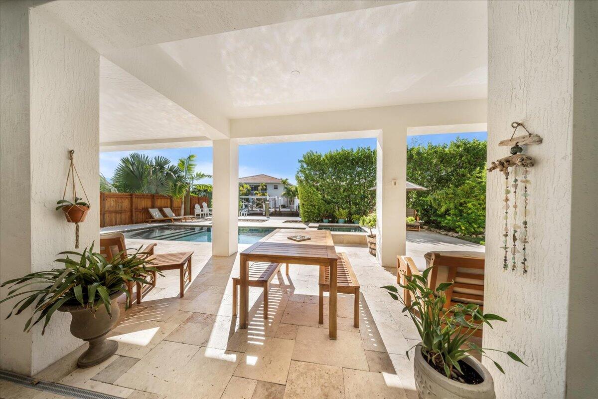 209 E Bruce Court Property Photo 41