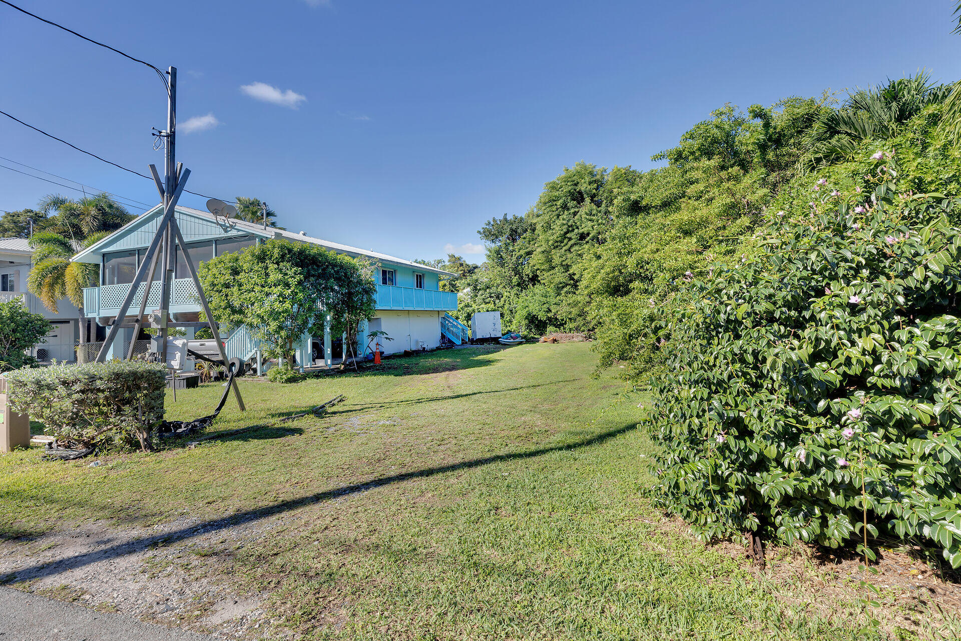 993 Gibraltar Road Property Photo 16
