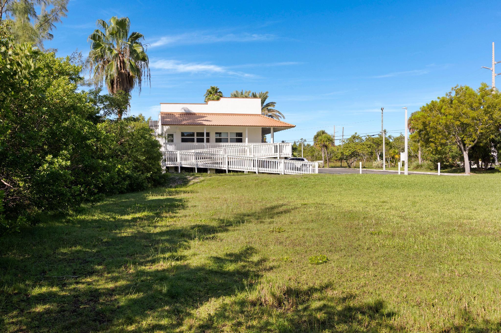 19980 Overseas Highway Property Photo 7