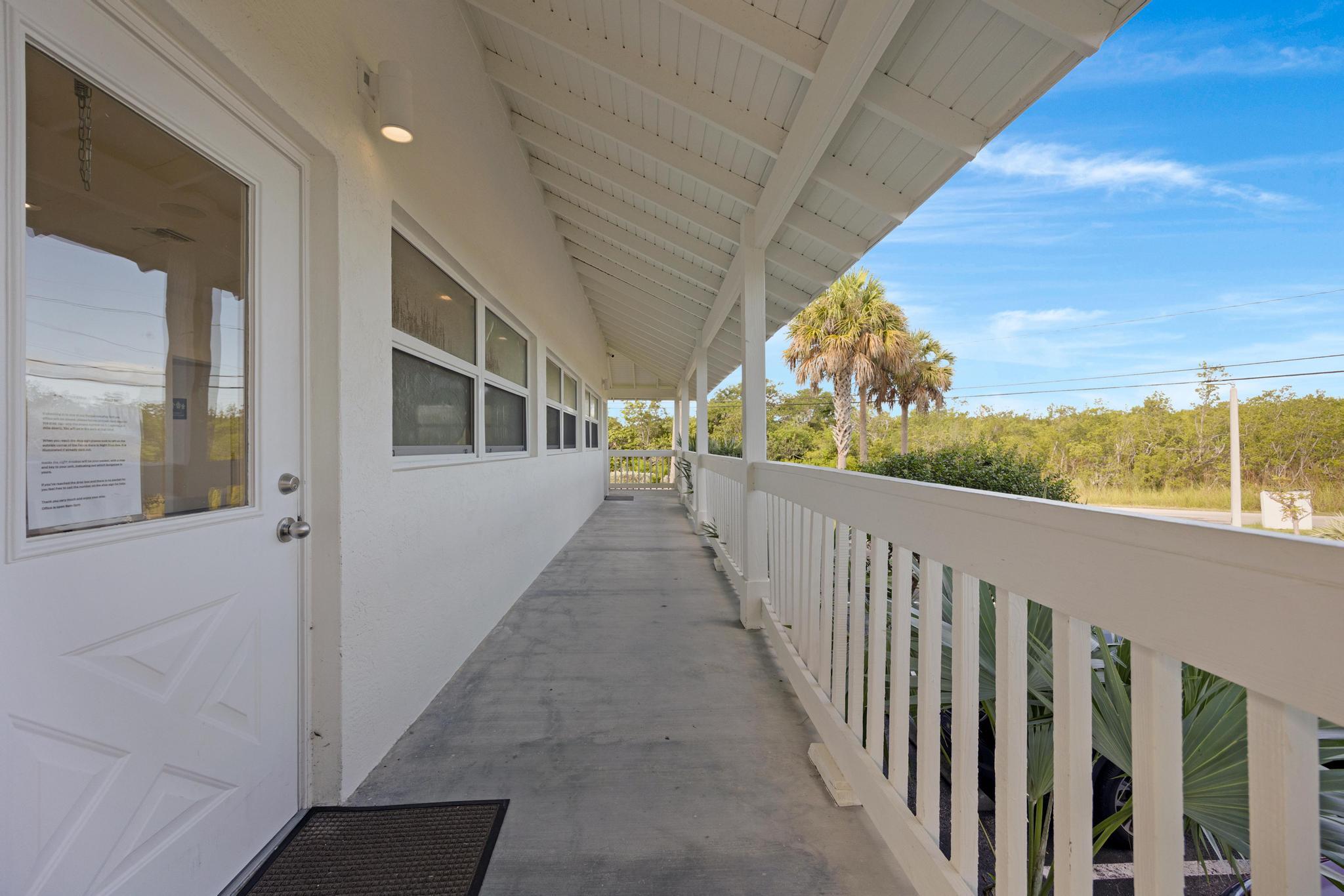 19980 Overseas Highway Property Photo 16