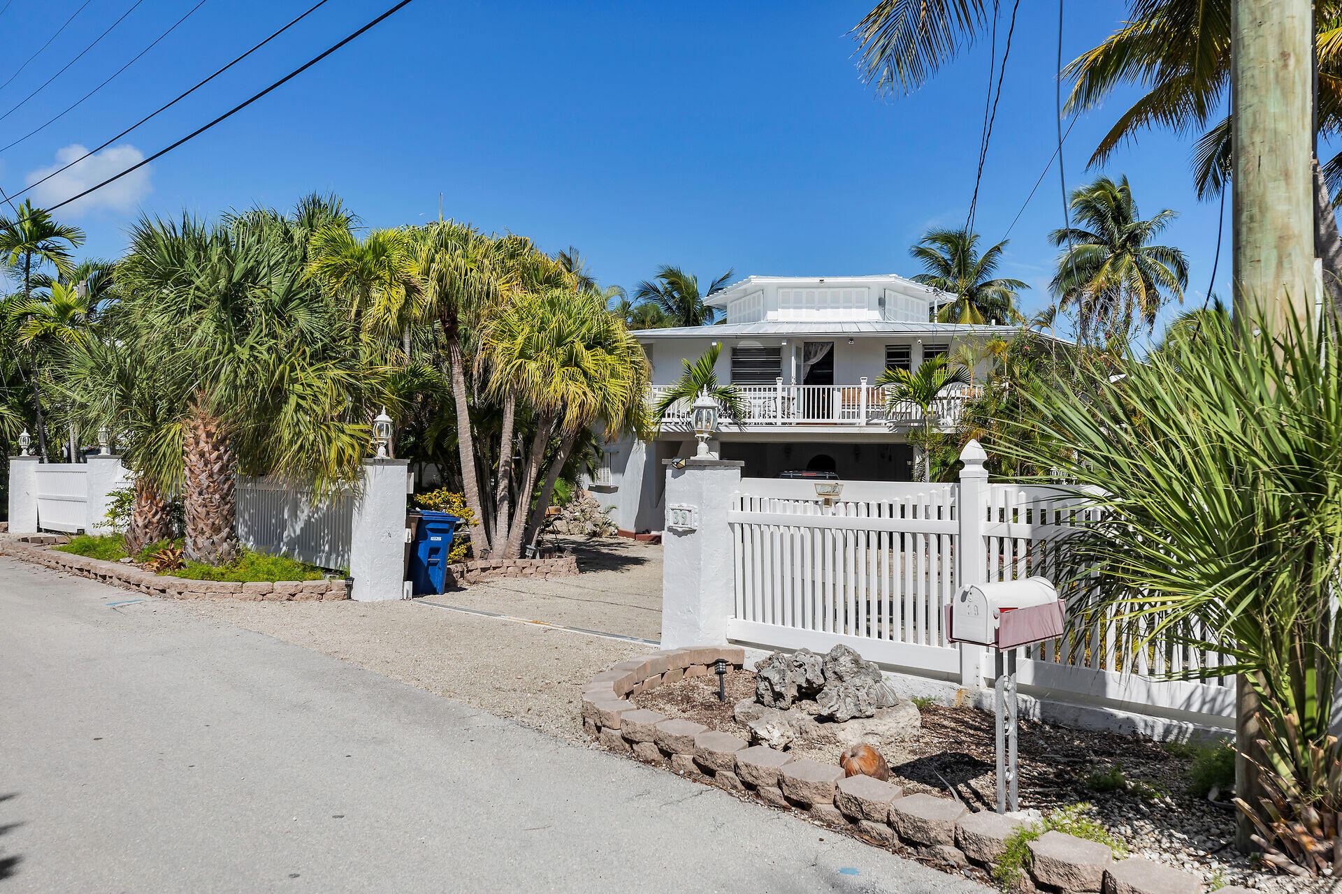 617068 Property Photo 14