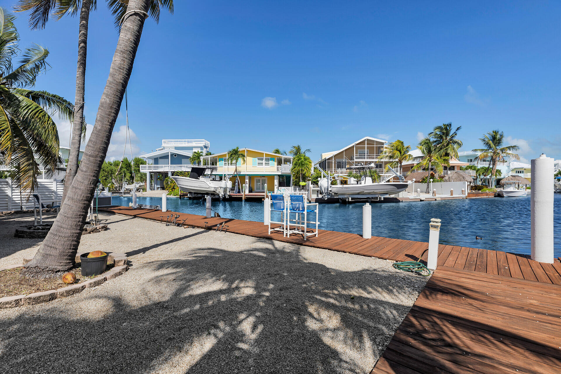 617068 Property Photo 22