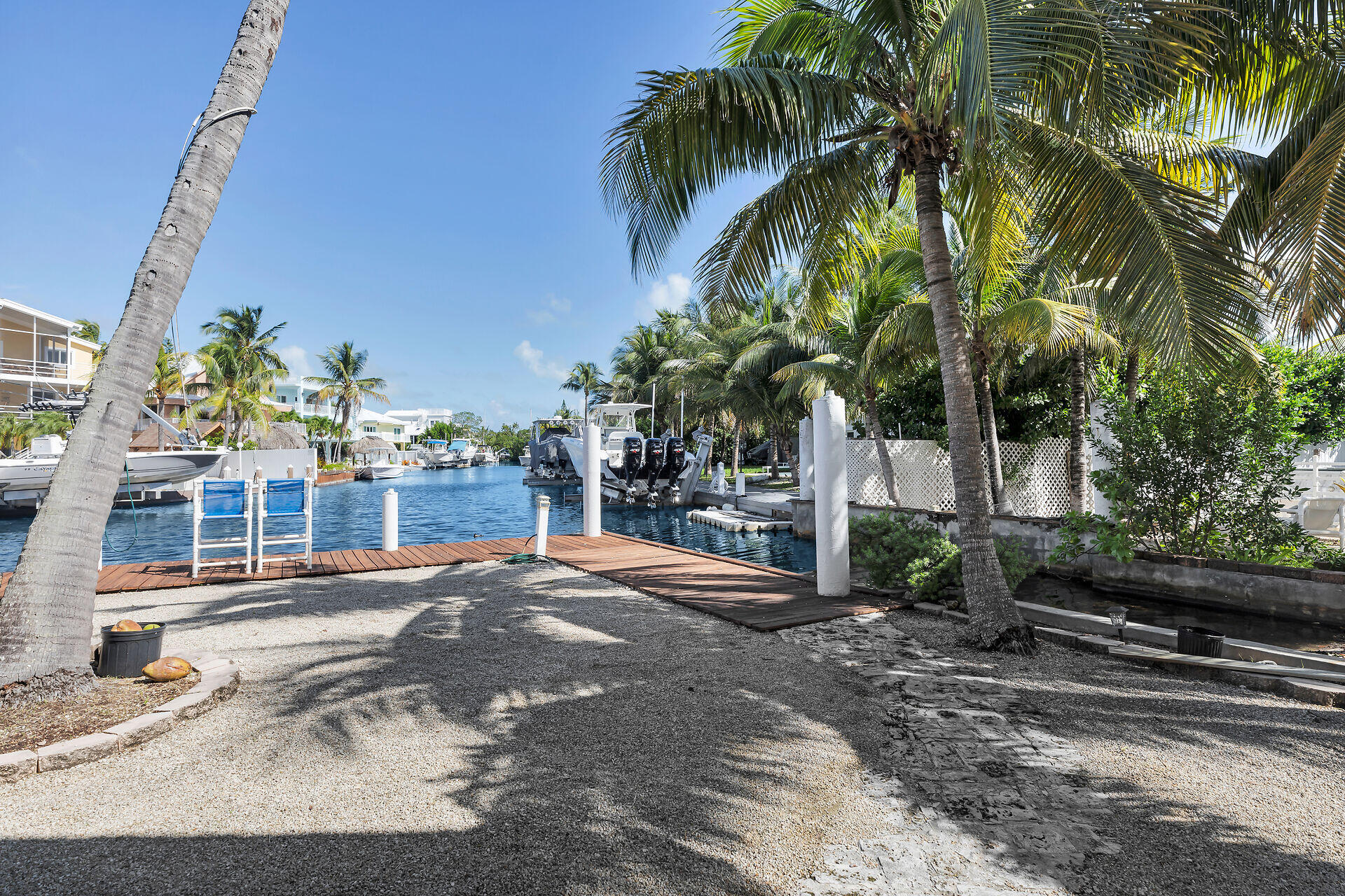 617068 Property Photo 25