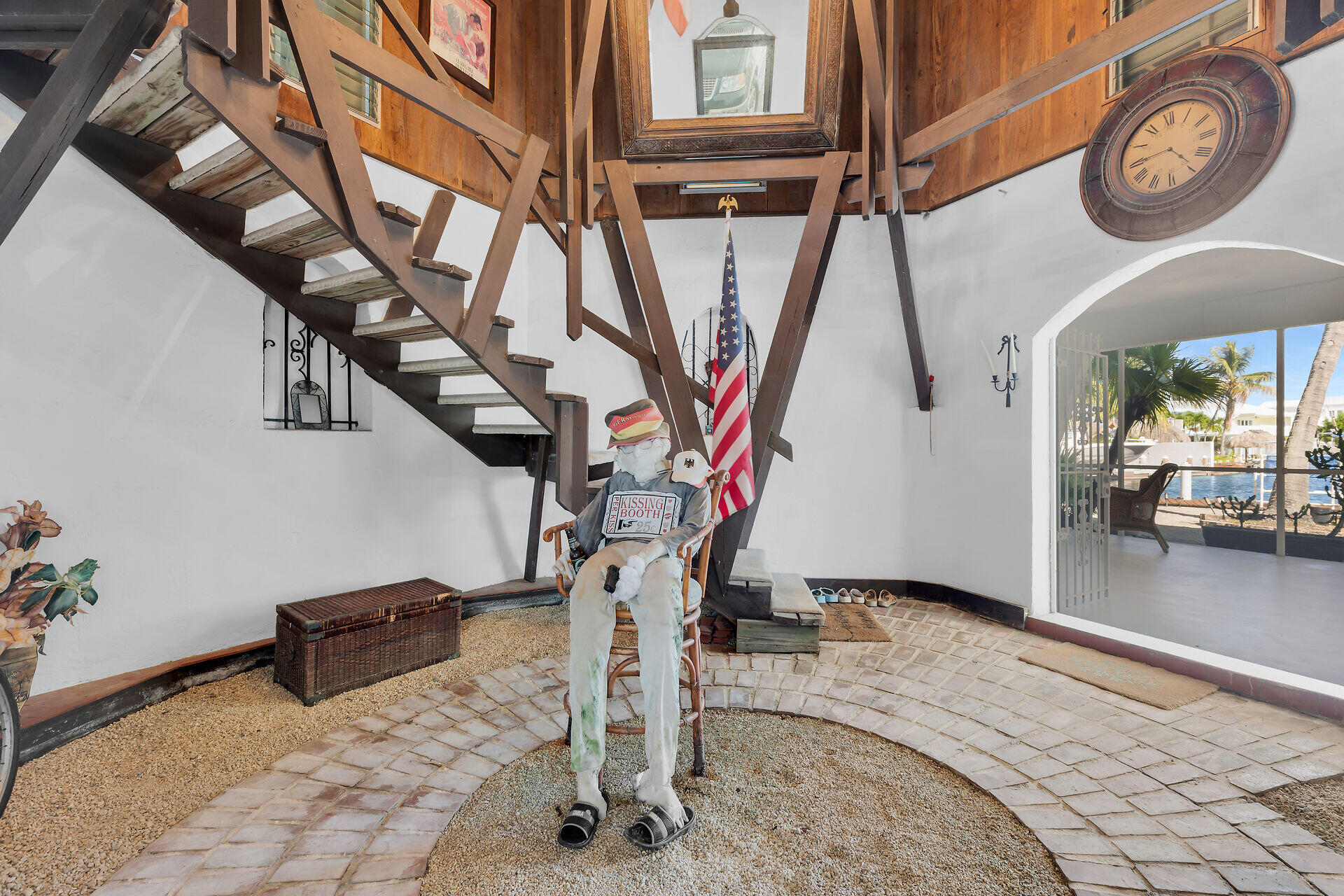 617068 Property Photo 29