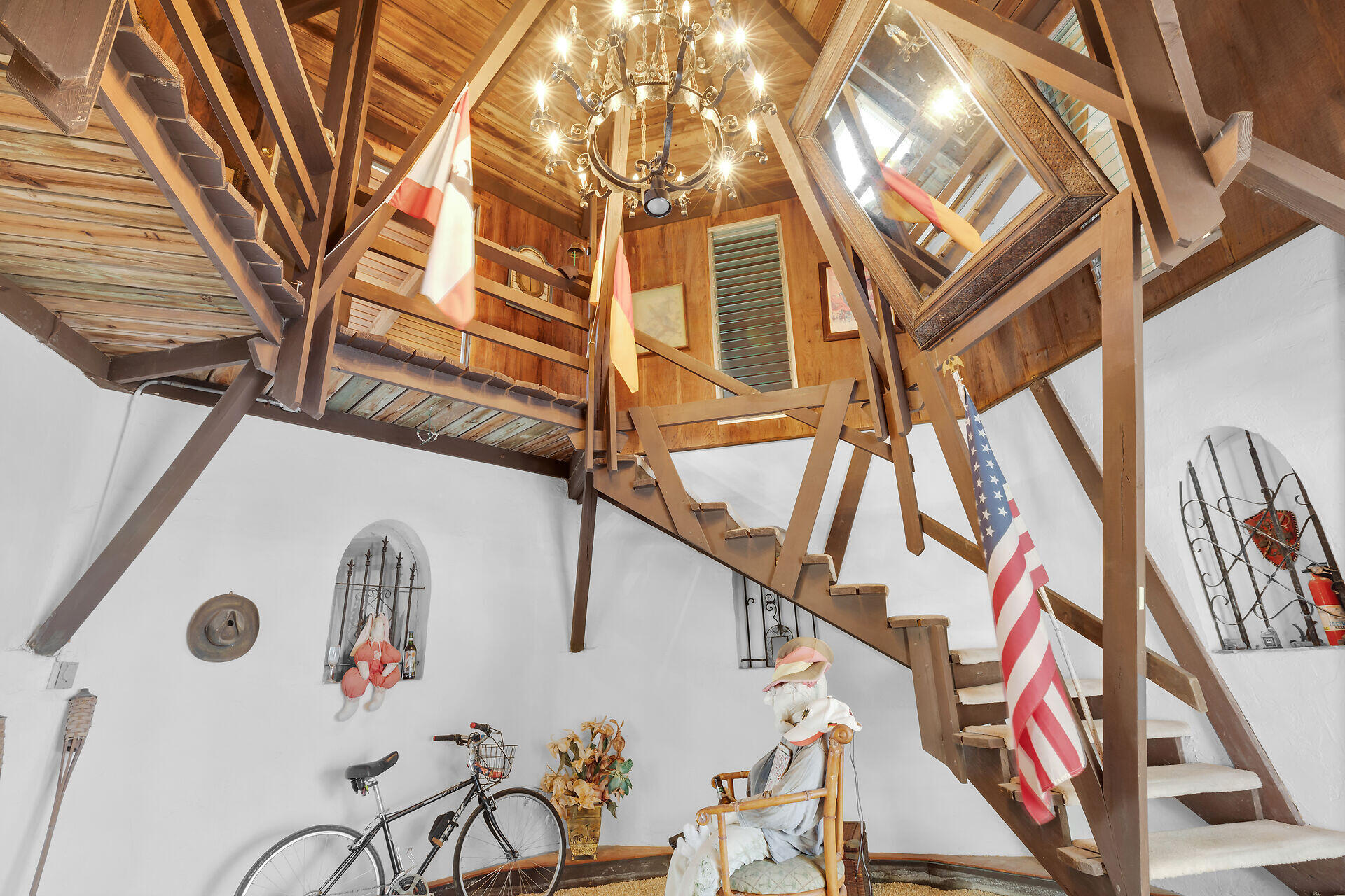 617068 Property Photo 30