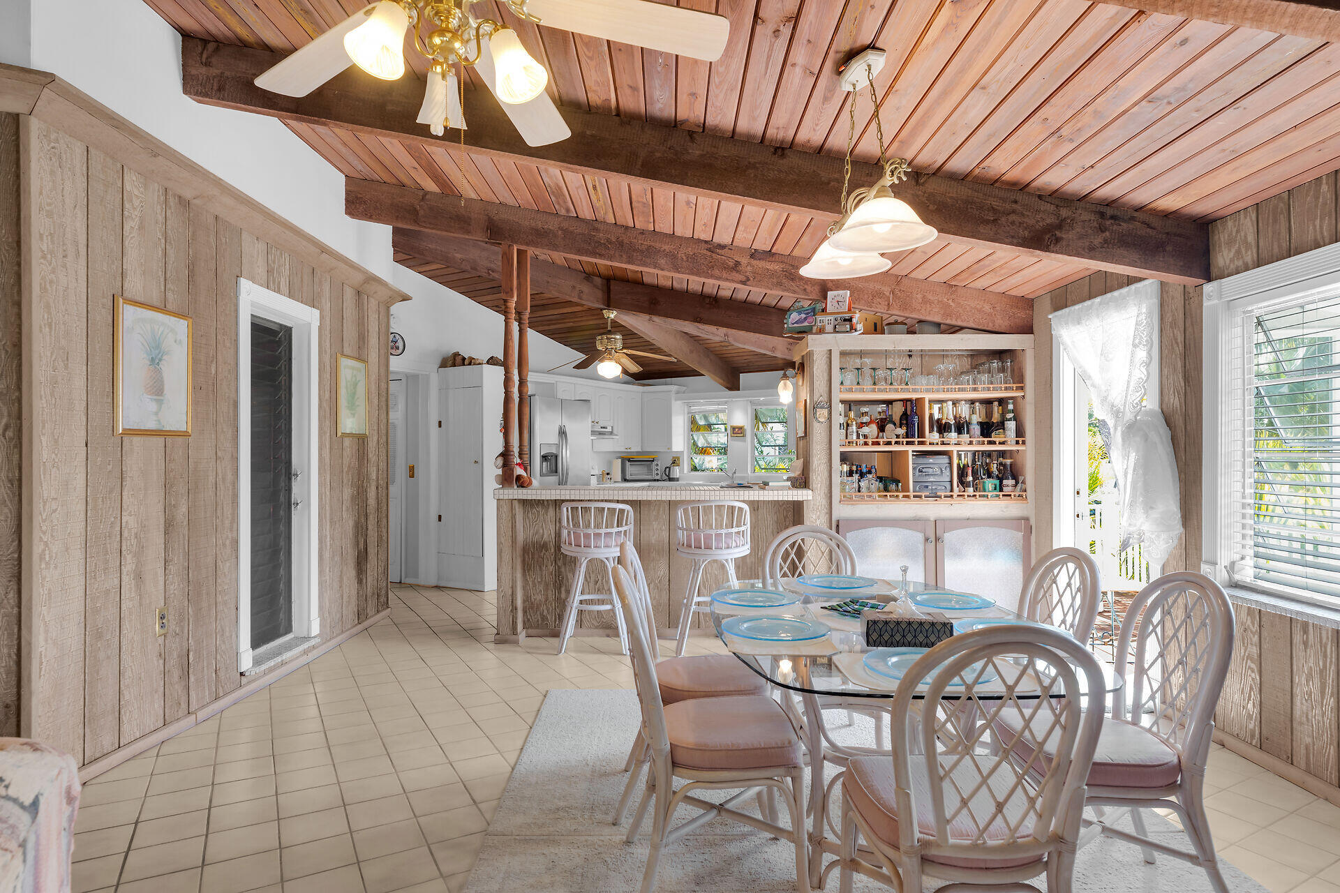 617068 Property Photo 32