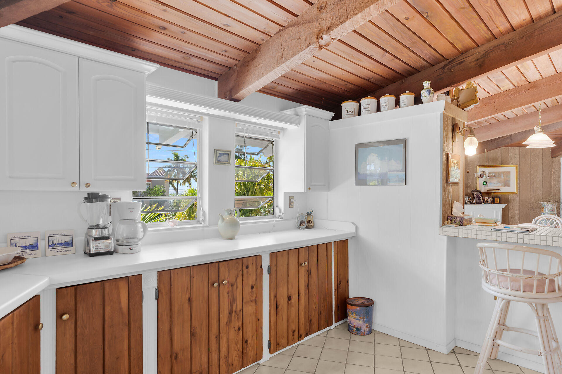 617068 Property Photo 36