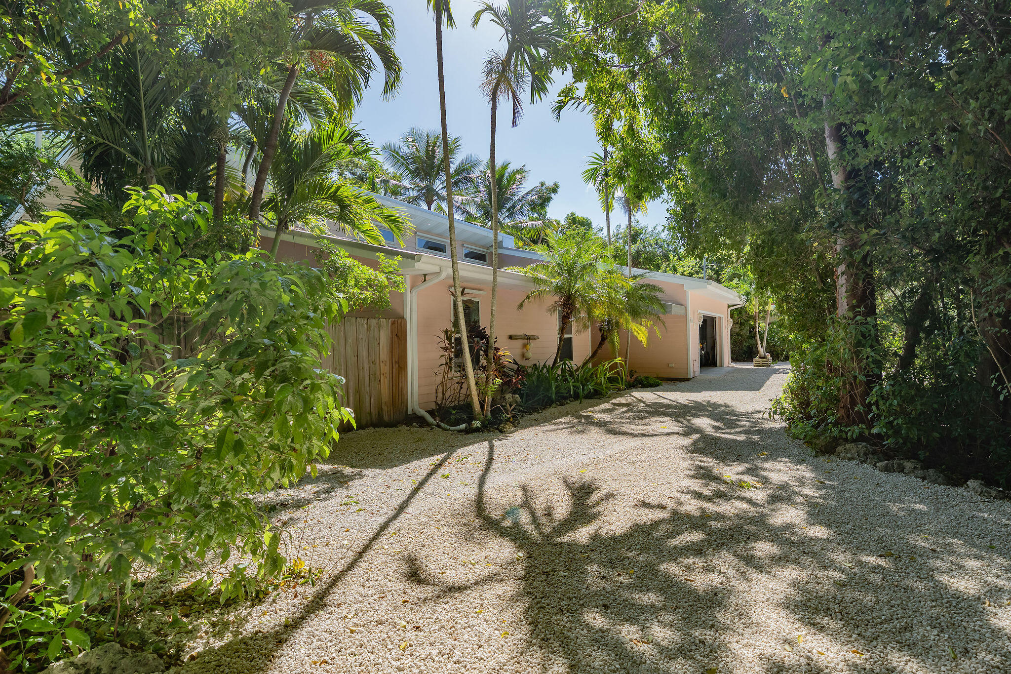 810 Madrid Road Property Photo 6