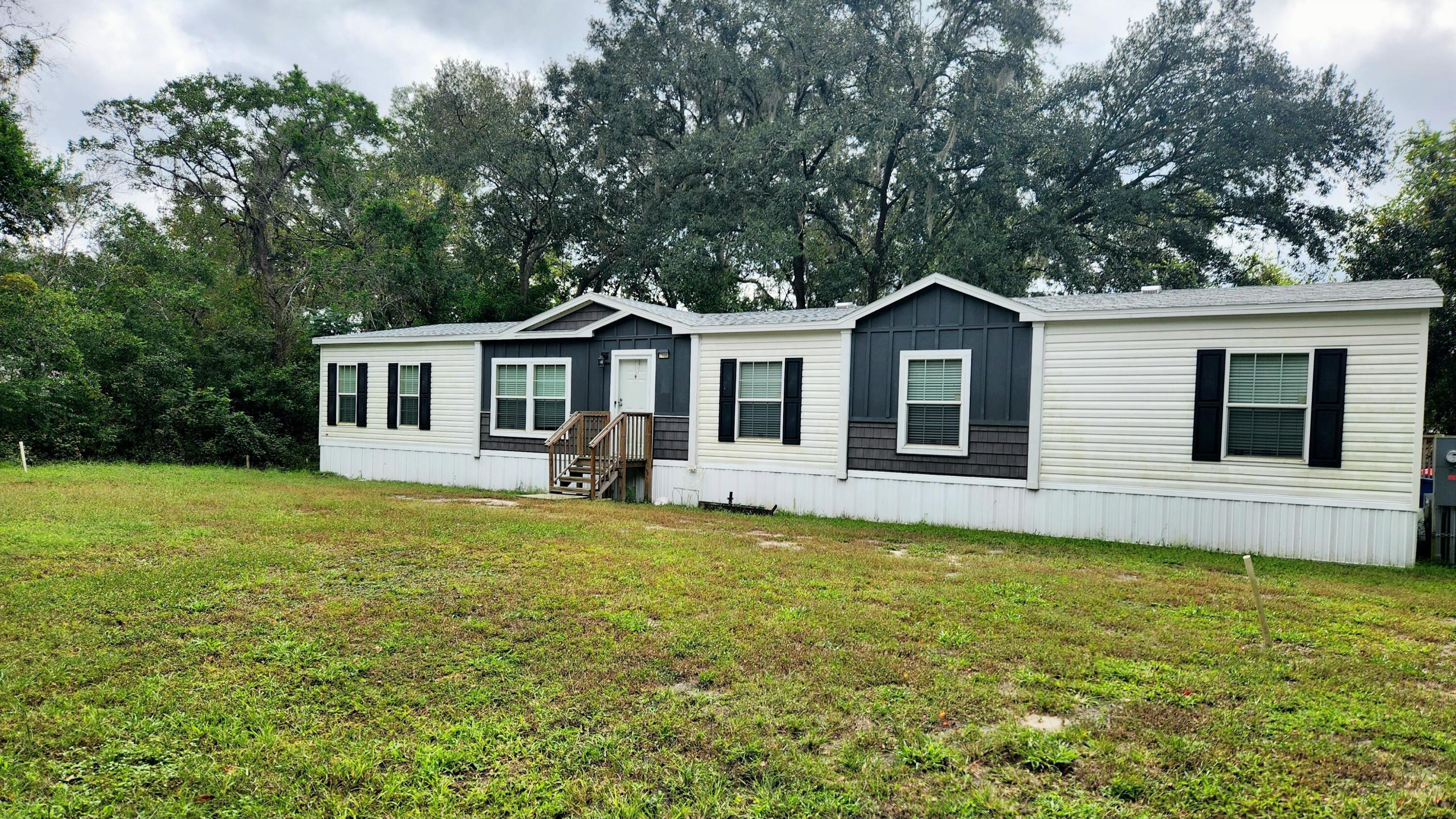 7988 E Northlake Drive Property Photo 1