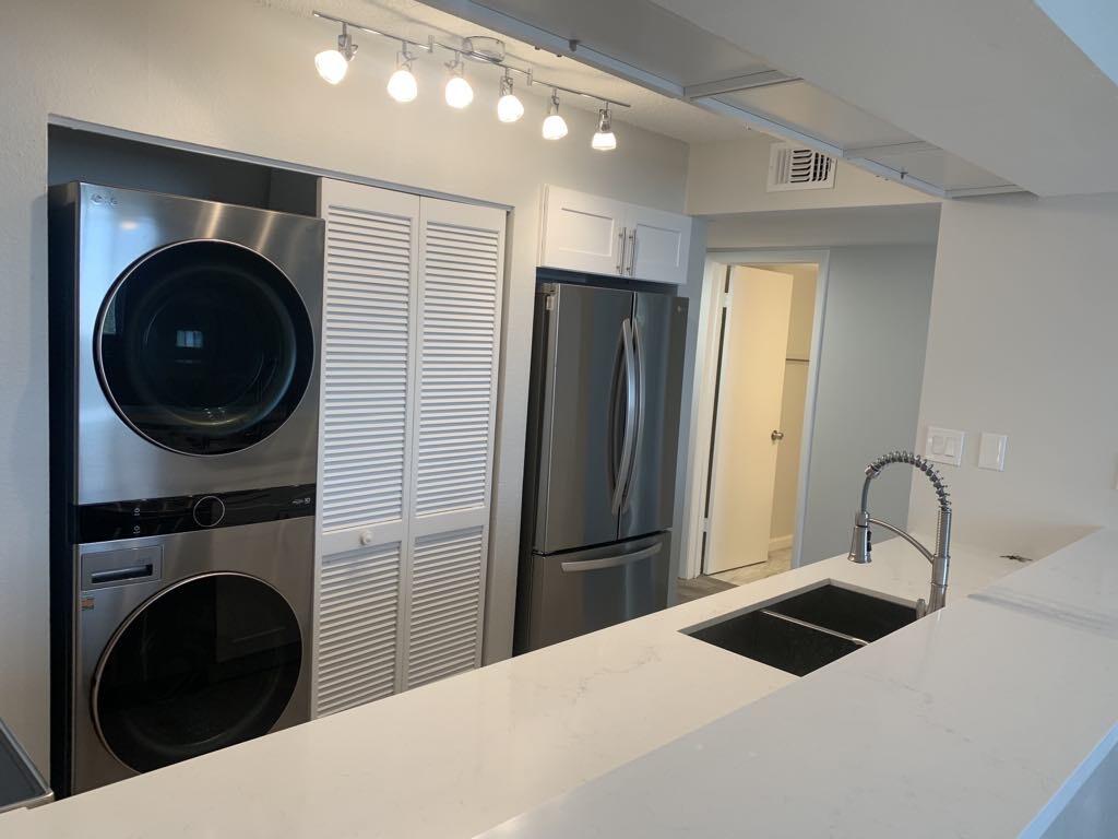 3930 S Roosevelt Boulevard, N304 Property Photo 1