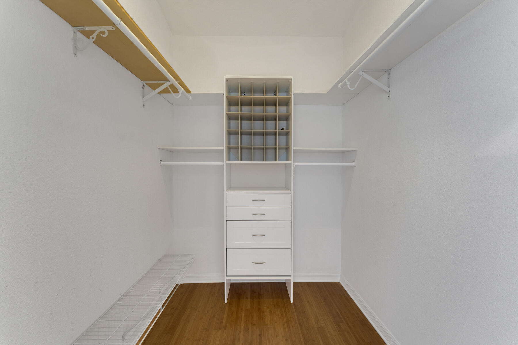189 Carroll Street Property Photo 22
