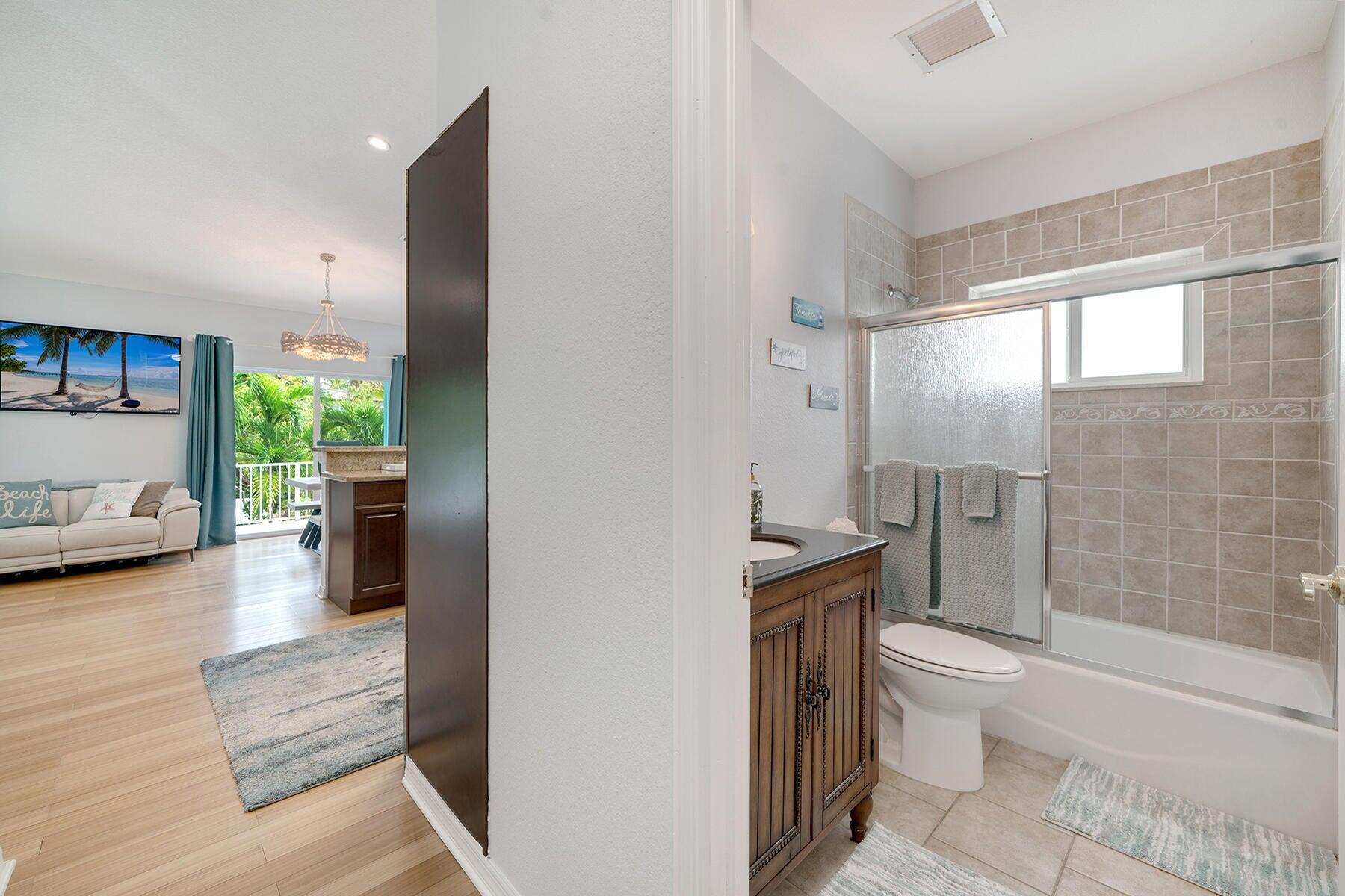 191 Carroll Street Property Photo 25