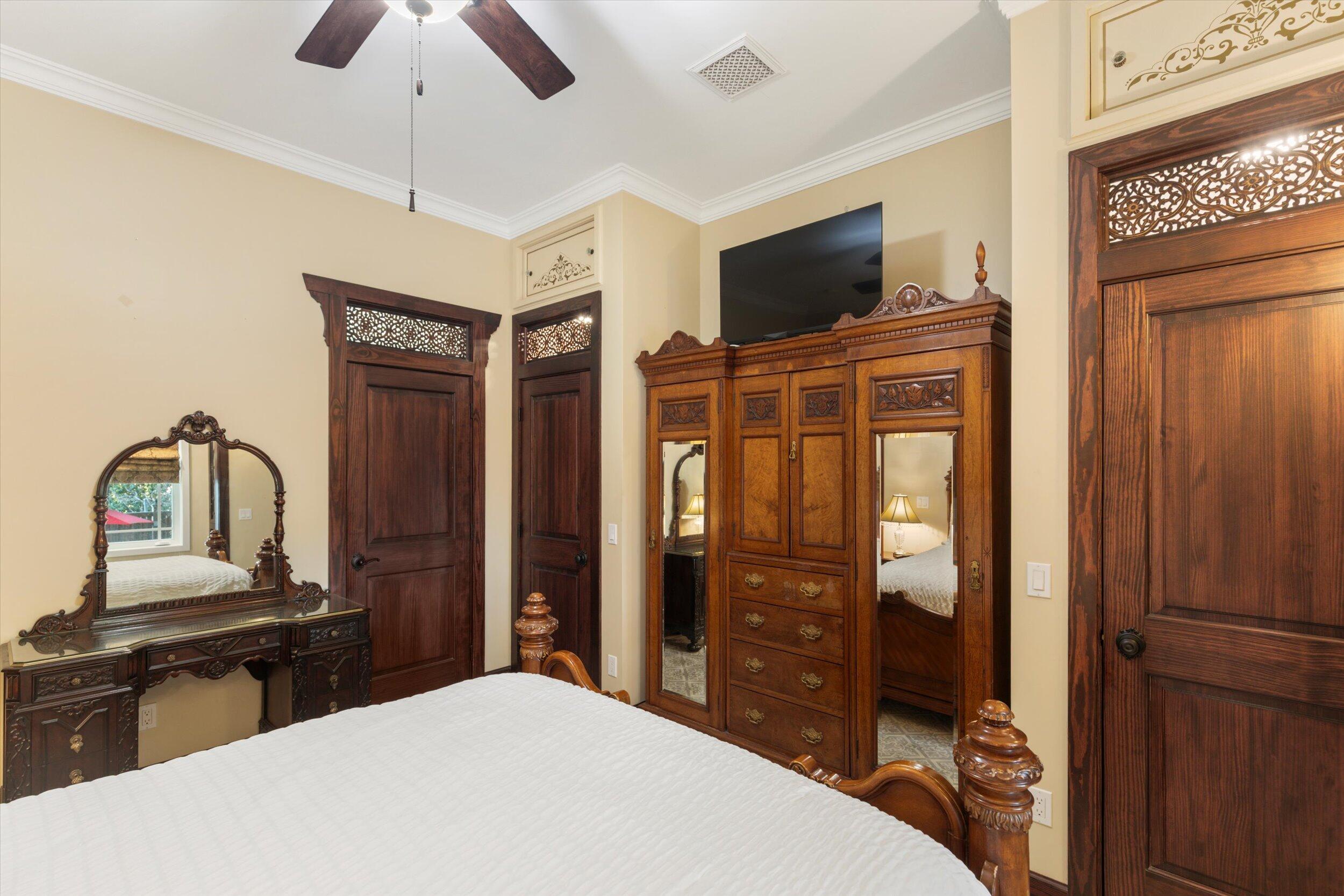 512 Amelia Street Property Photo 40