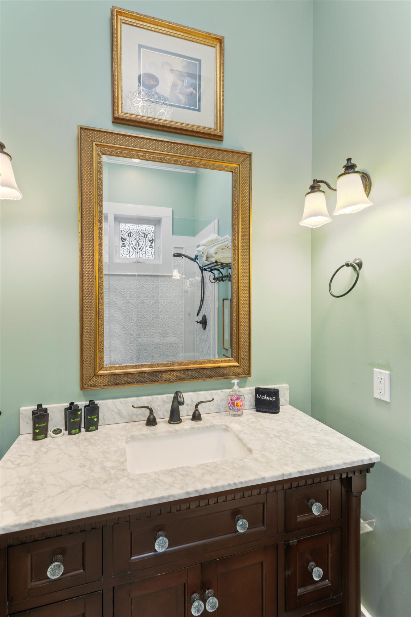 512 Amelia Street Property Photo 42