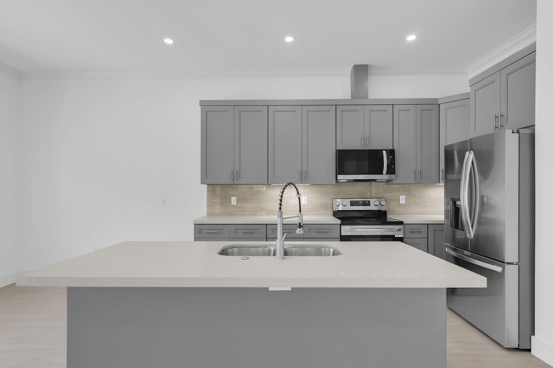 14 Tarpon Avenue Property Photo 15
