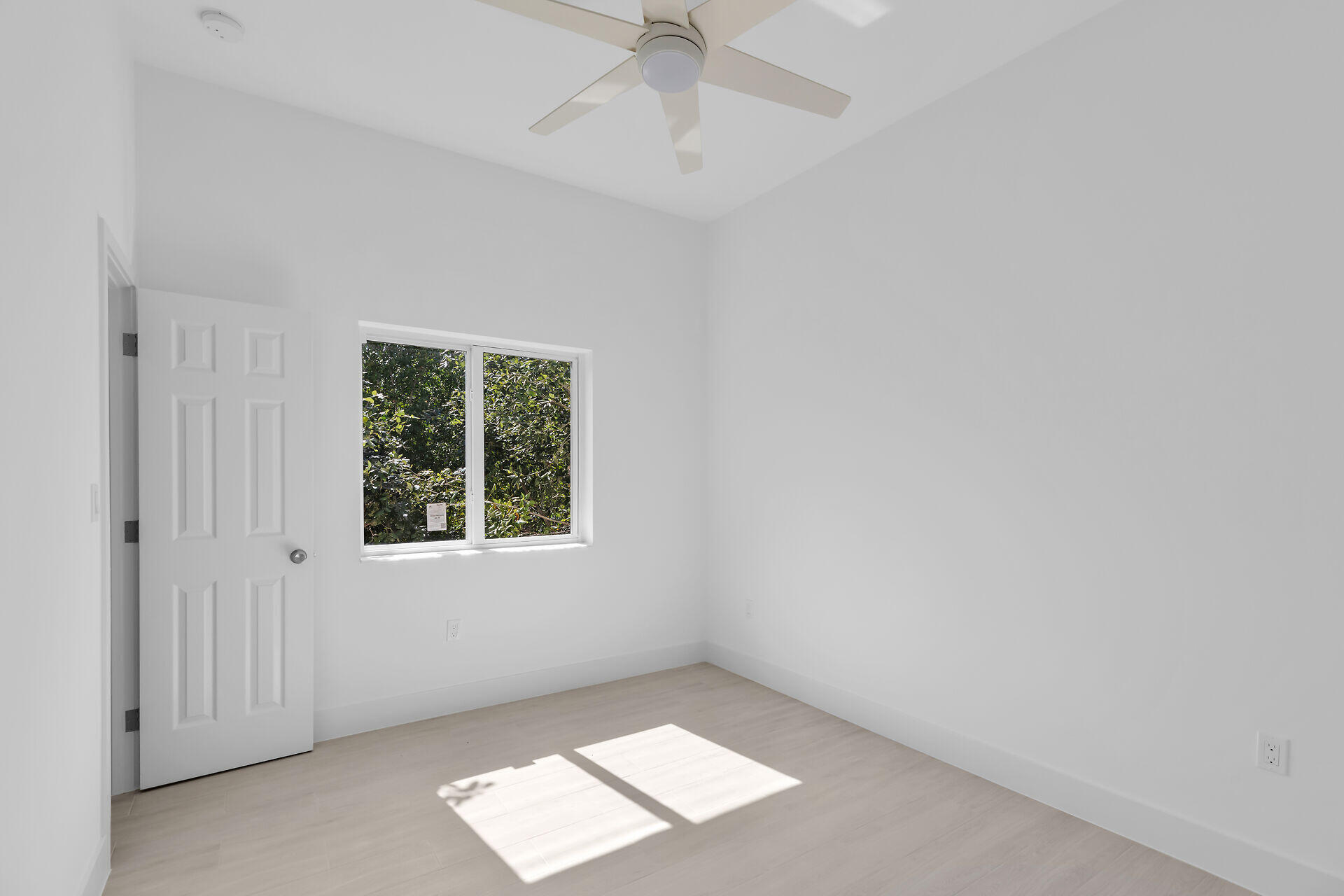 14 Tarpon Avenue Property Photo 19