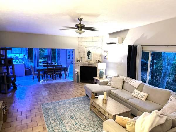 154 Cocoa Drive Property Photo 4