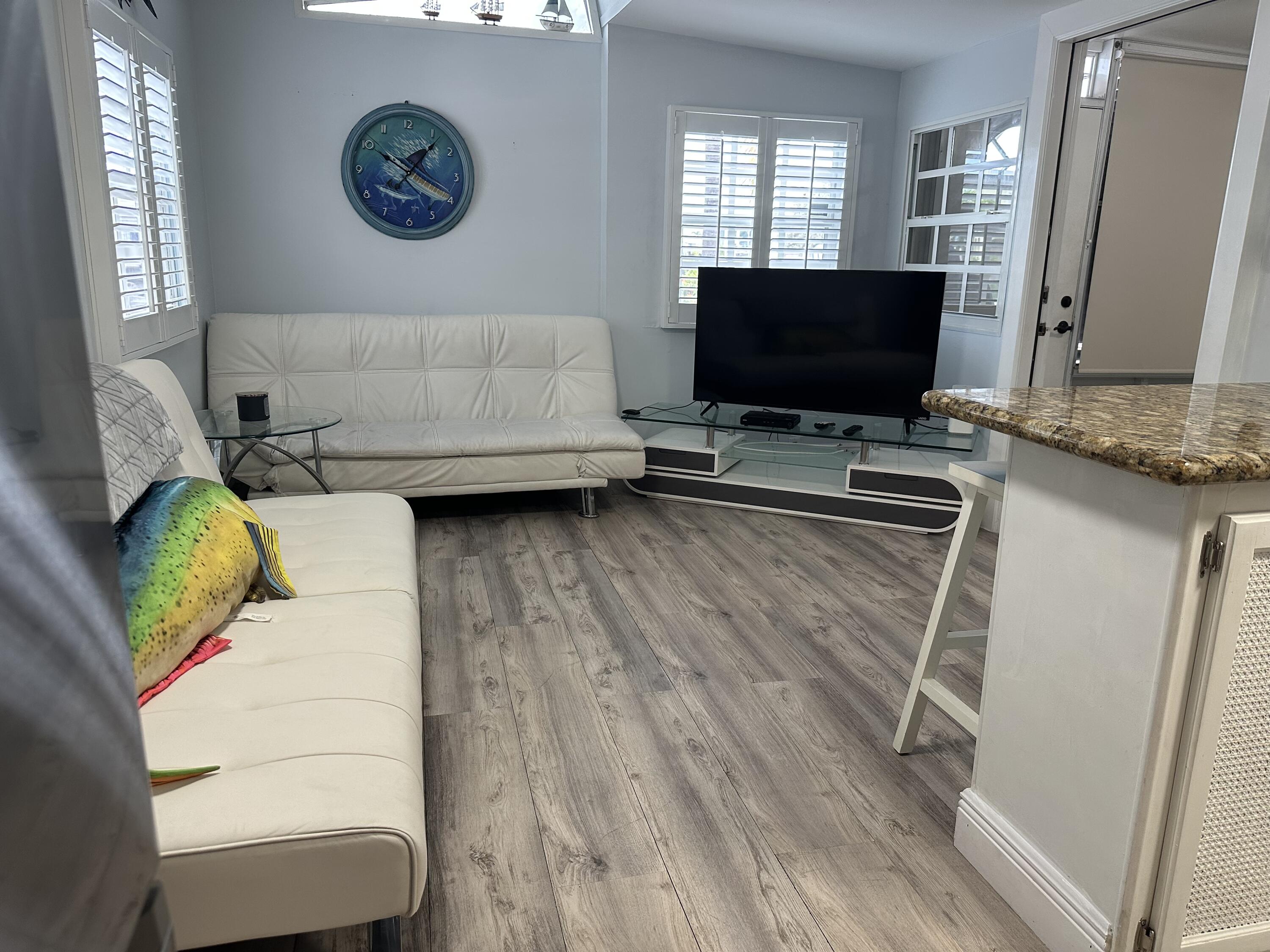 65821 Overseas Highway 105 Property Photo 6