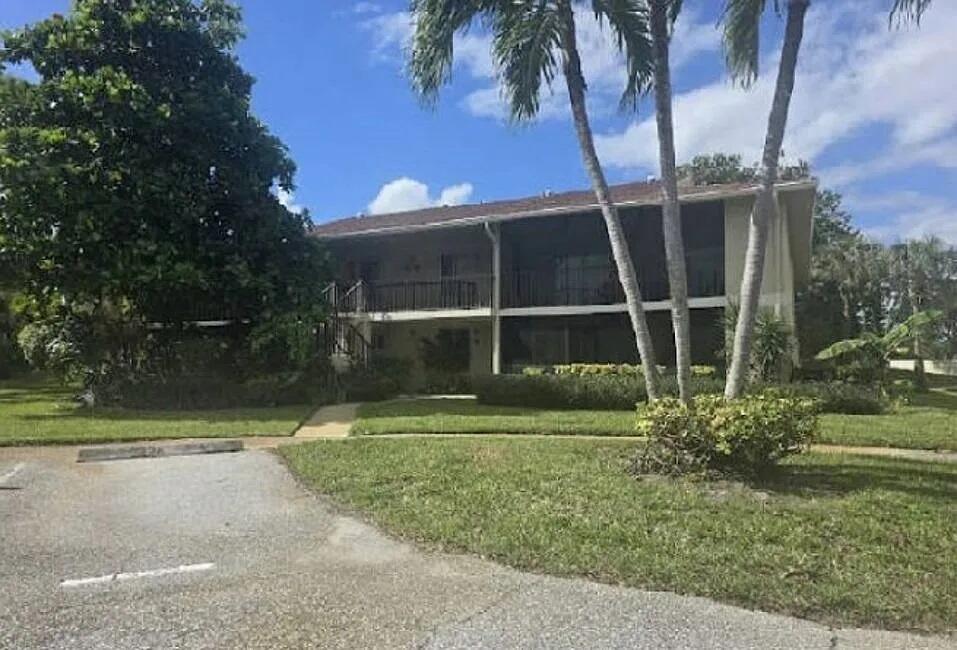 6524 Chasewood Drive, H